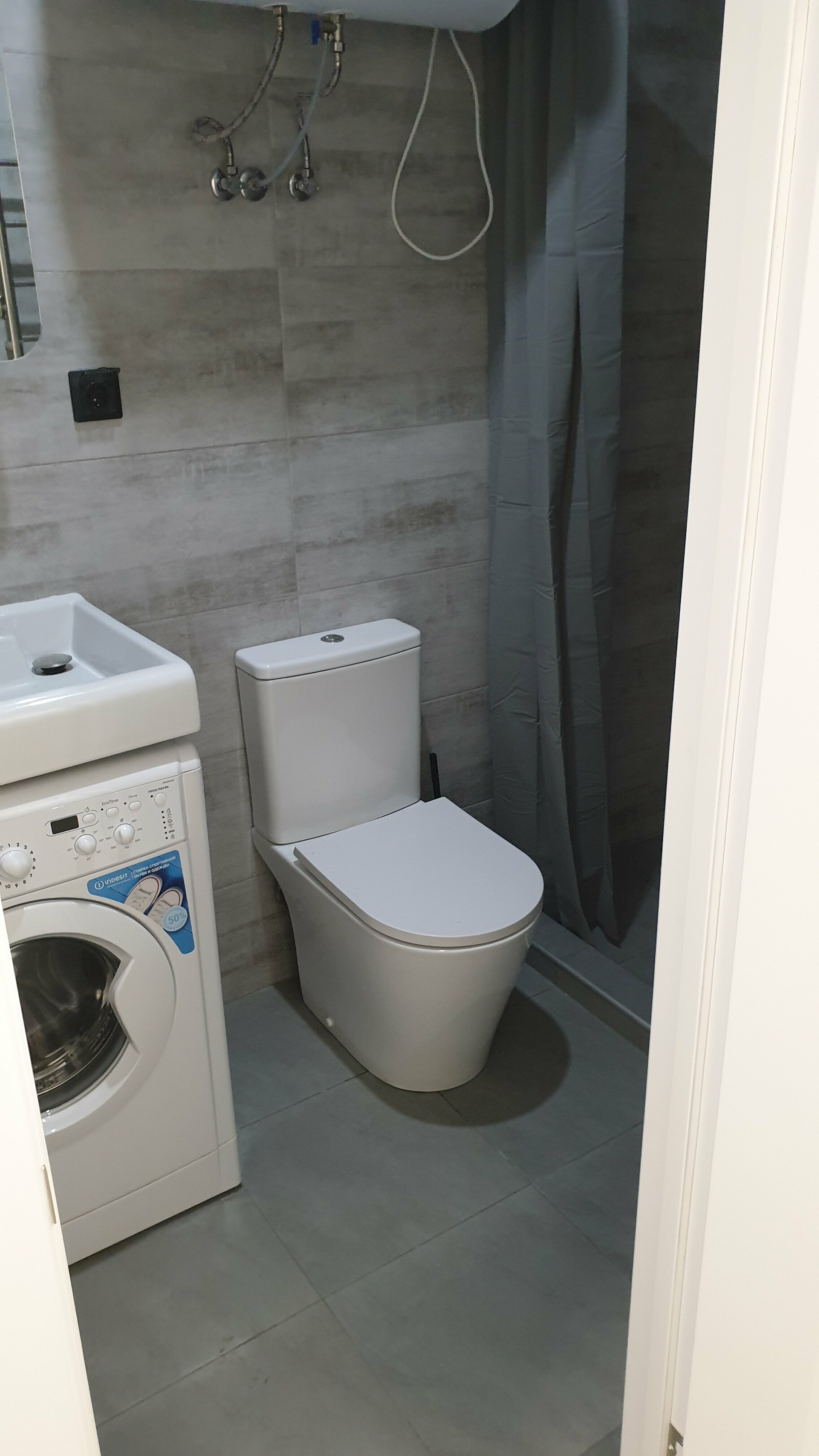 Апартаменты двухкомнатные с двумя санузлами "ПОЛУЛЮКС"