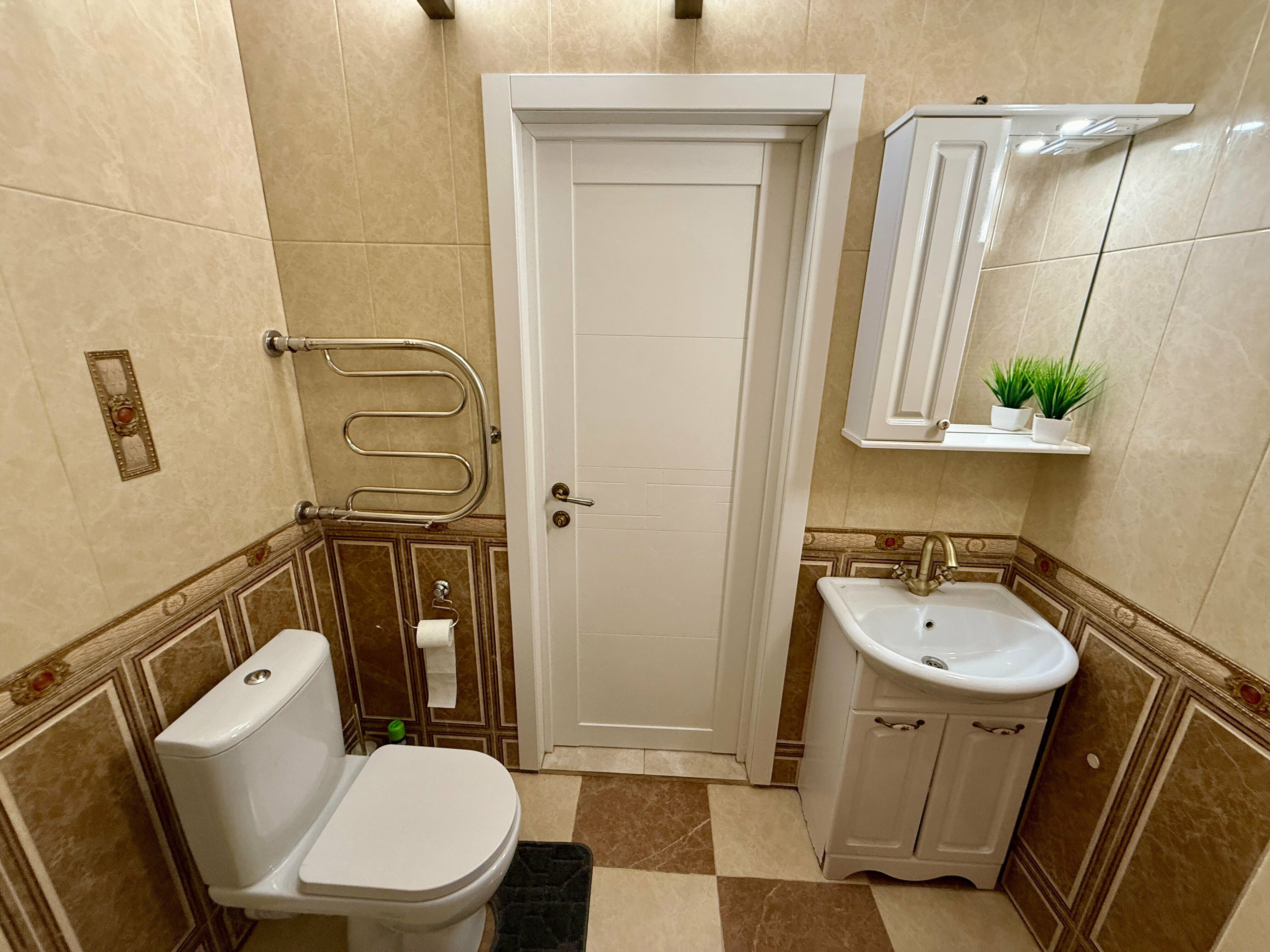 Люкс с кроватью размера «king-size» и балконом