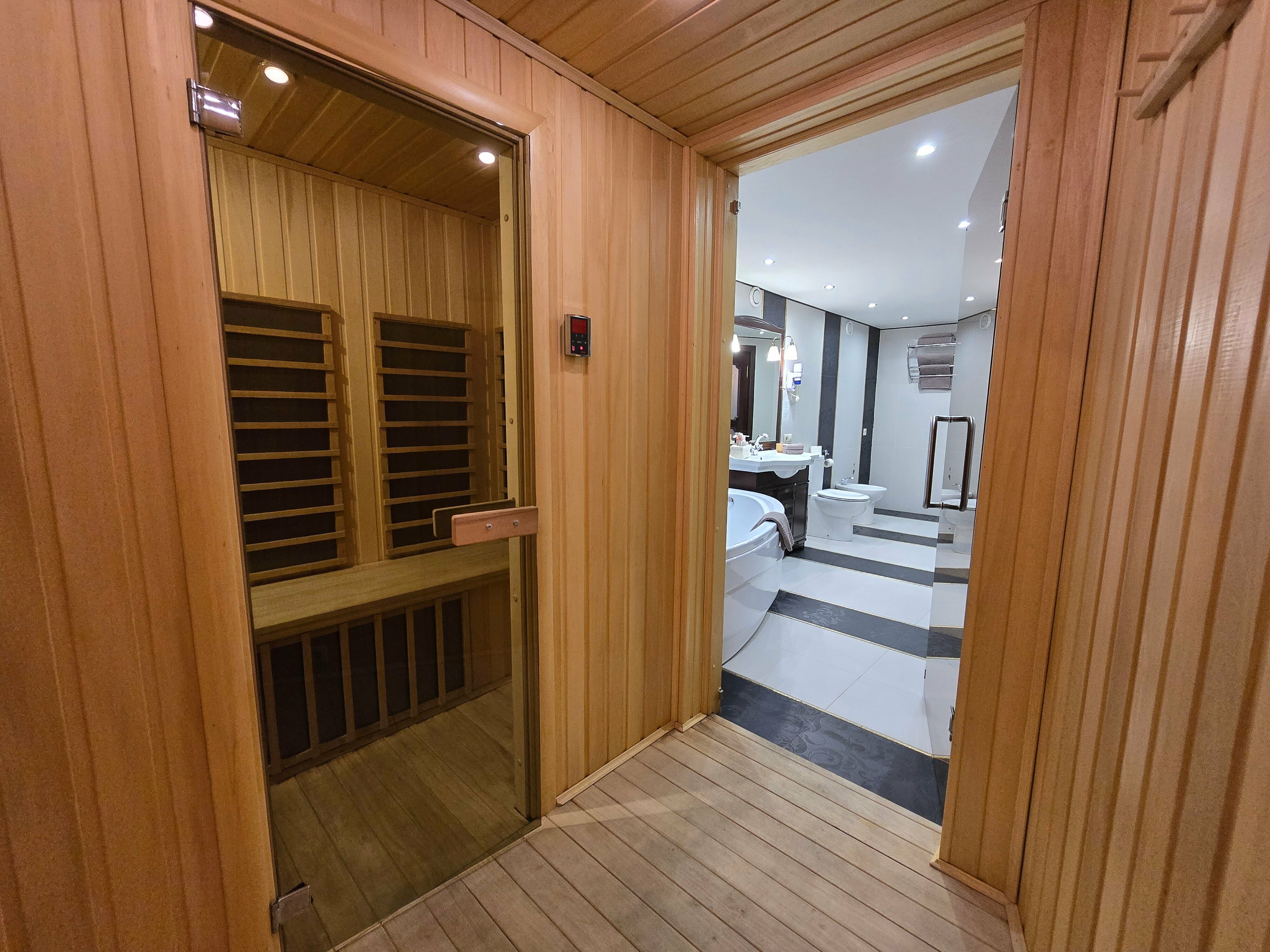 Номер Делюкс