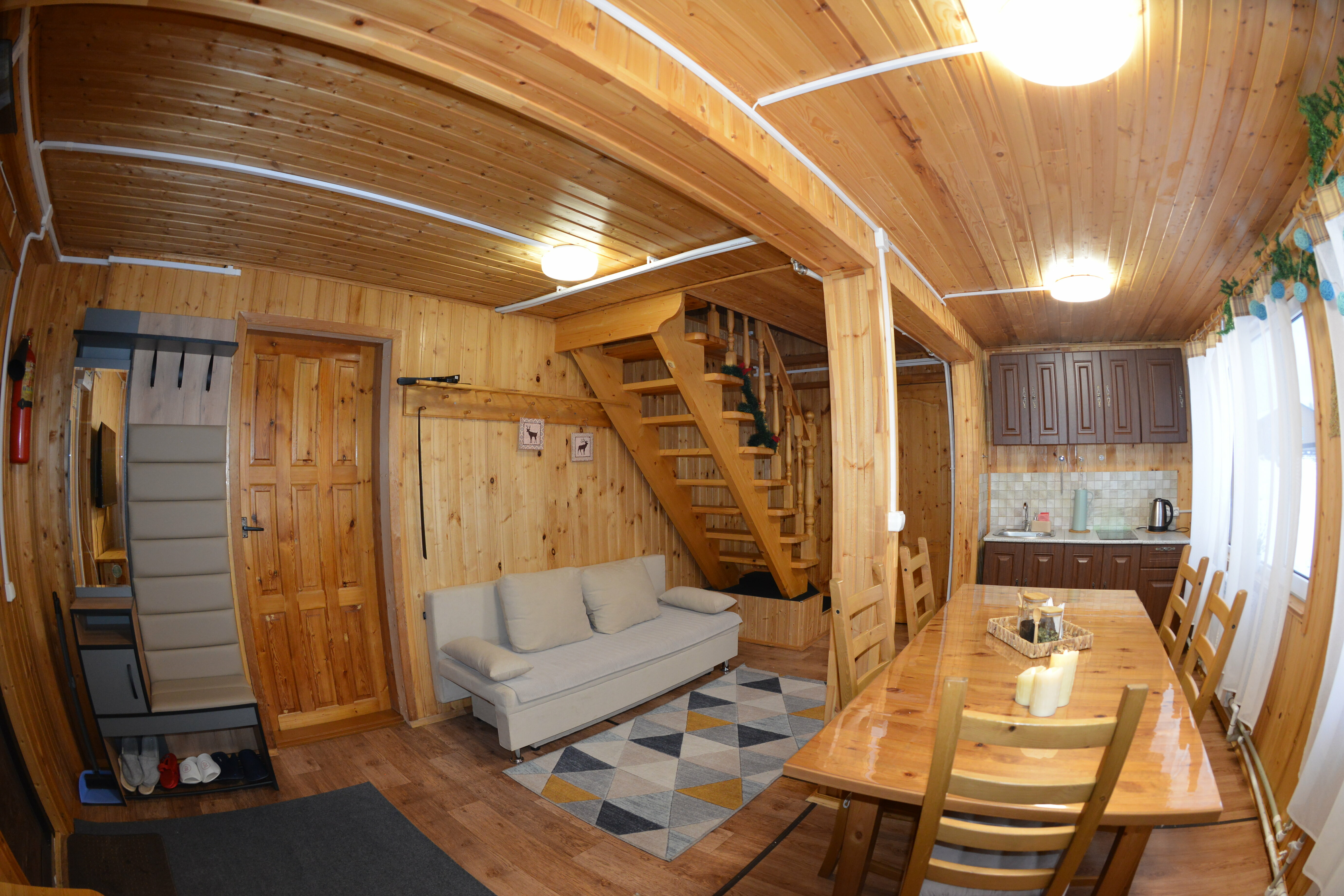 Коттедж с видом на озеро