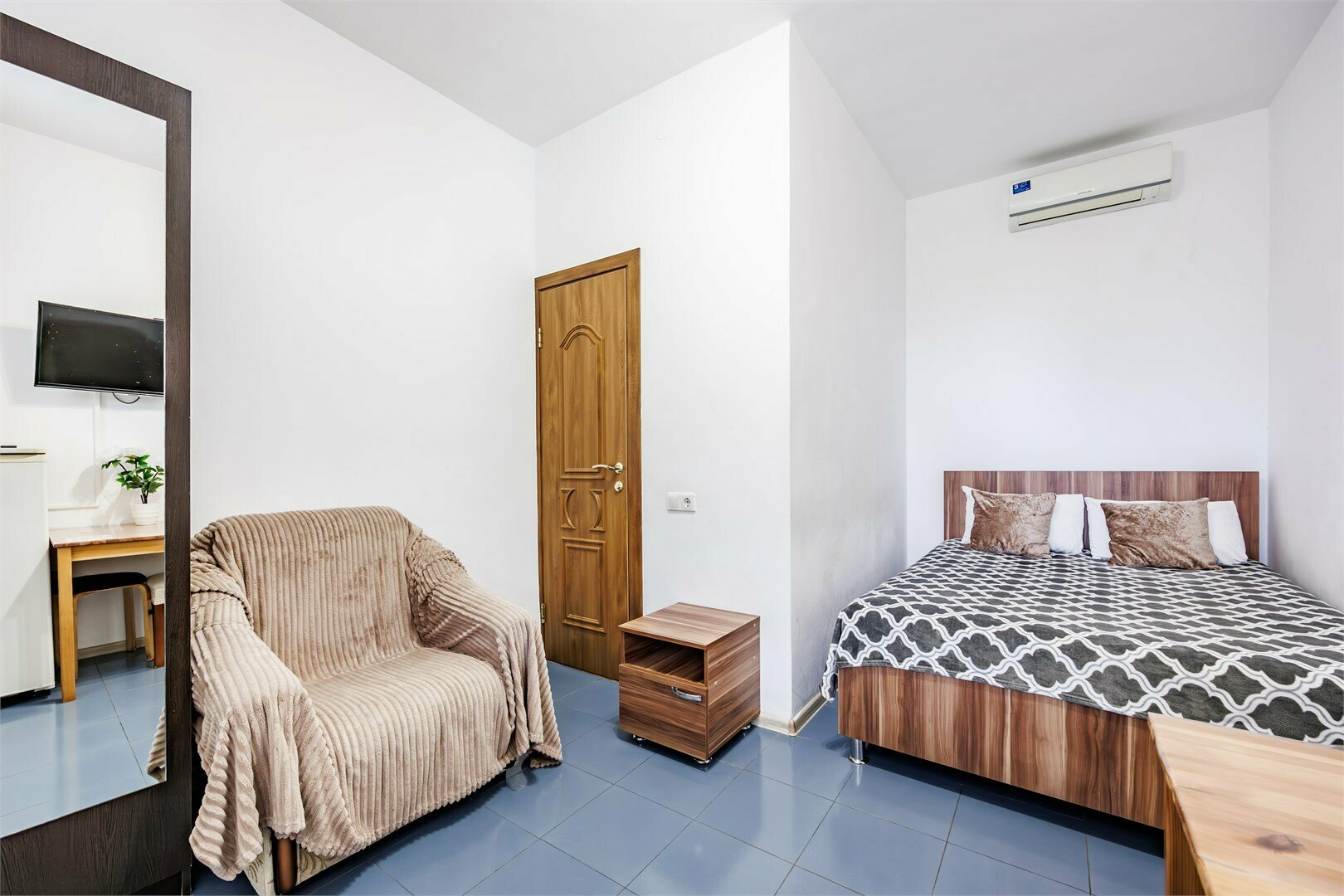 Уютный (1 этаж)