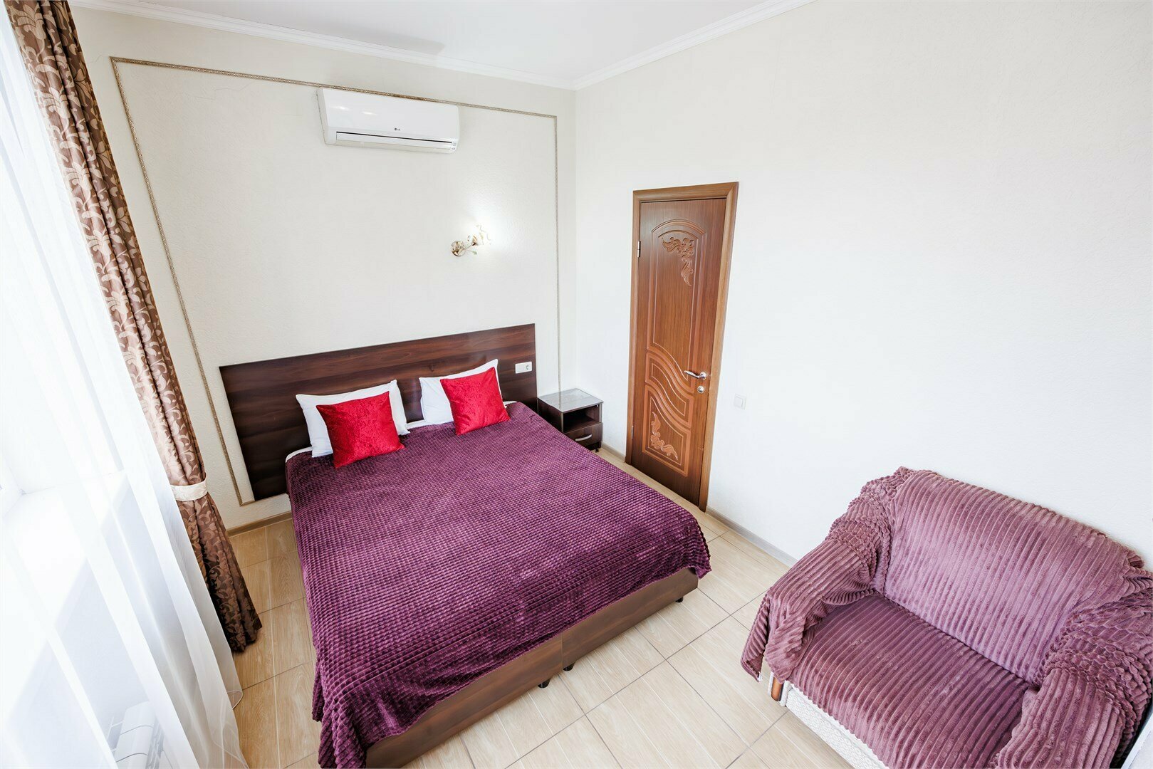 Superior (2 этаж)