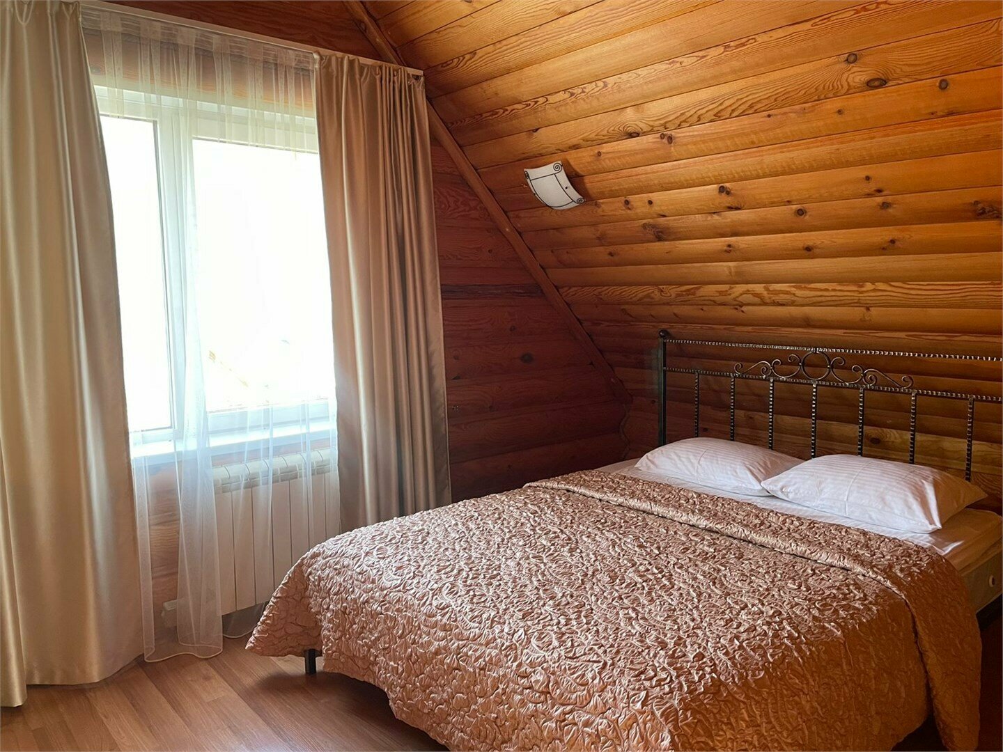 Коттедж №6-7 «Семейный Weekend»