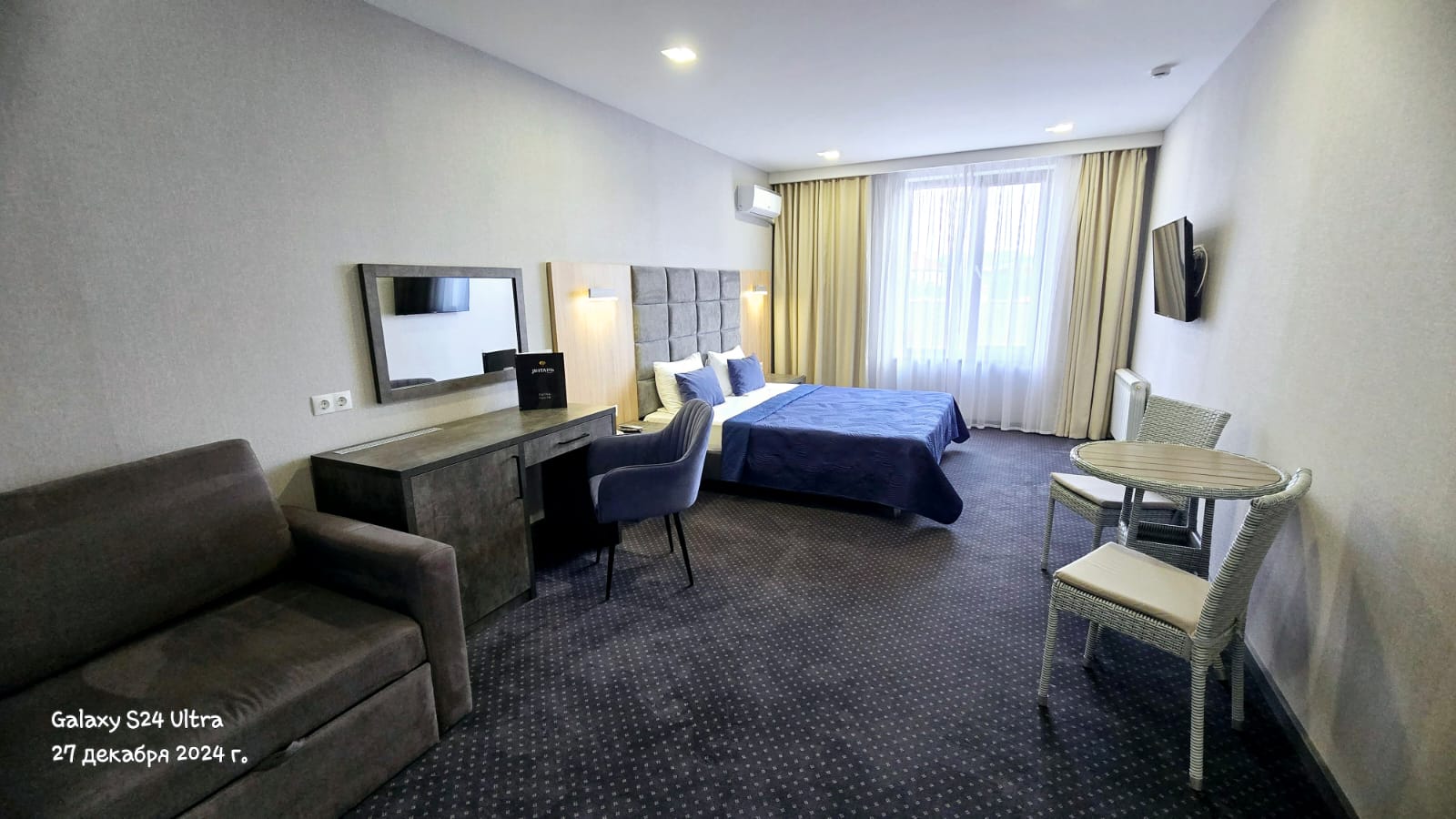 Двухместный номер с 1 кроватью и видом на горы