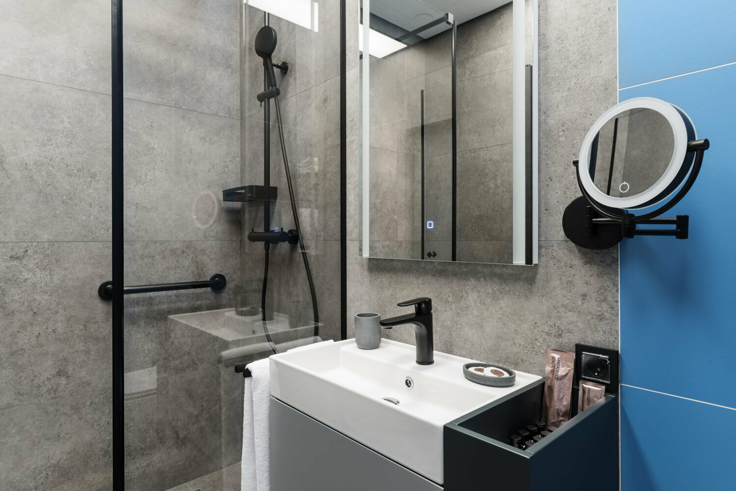 Улучшенный двухместный номер с 1 кроватью