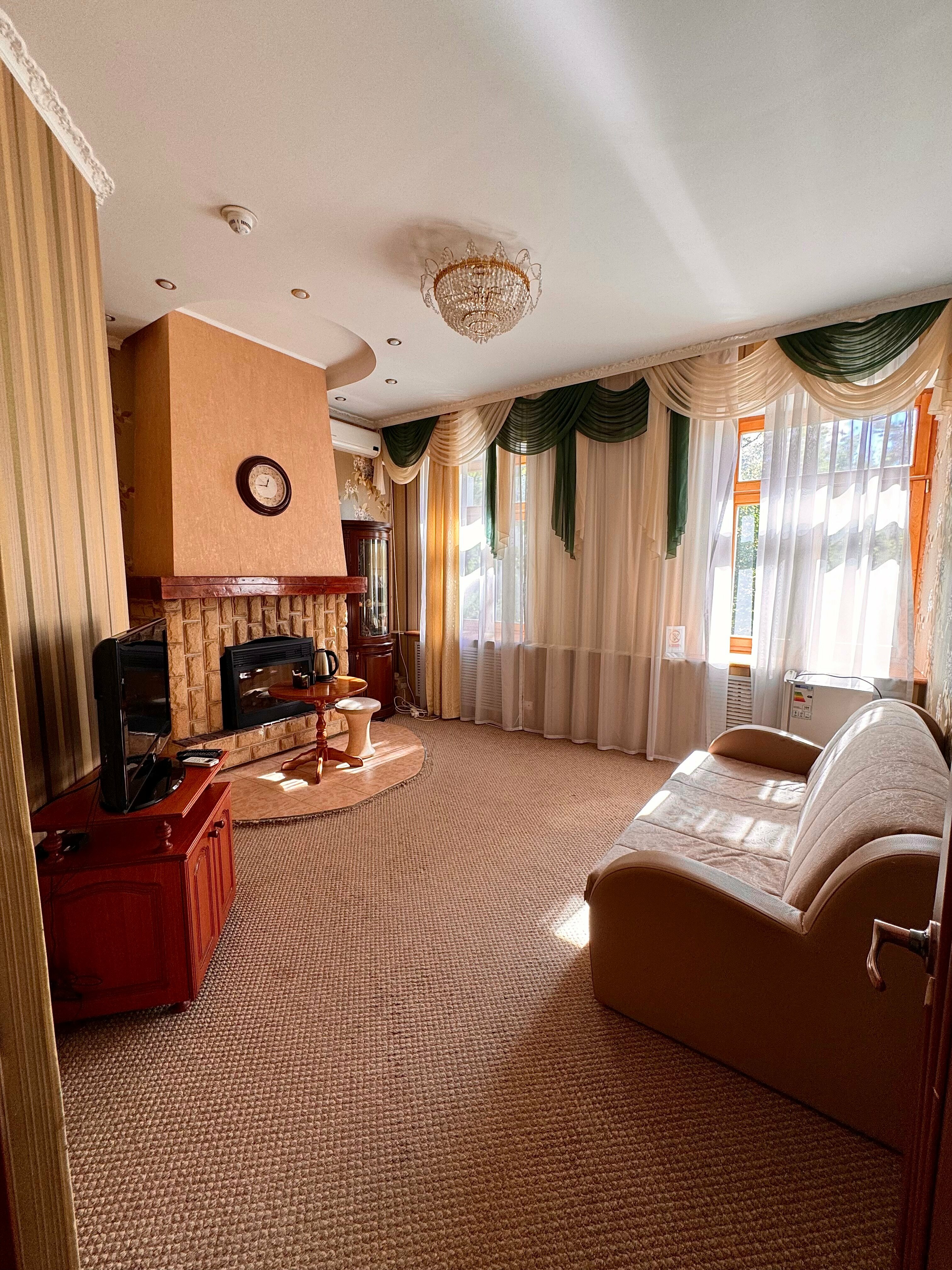 Двухкомнатный люкс