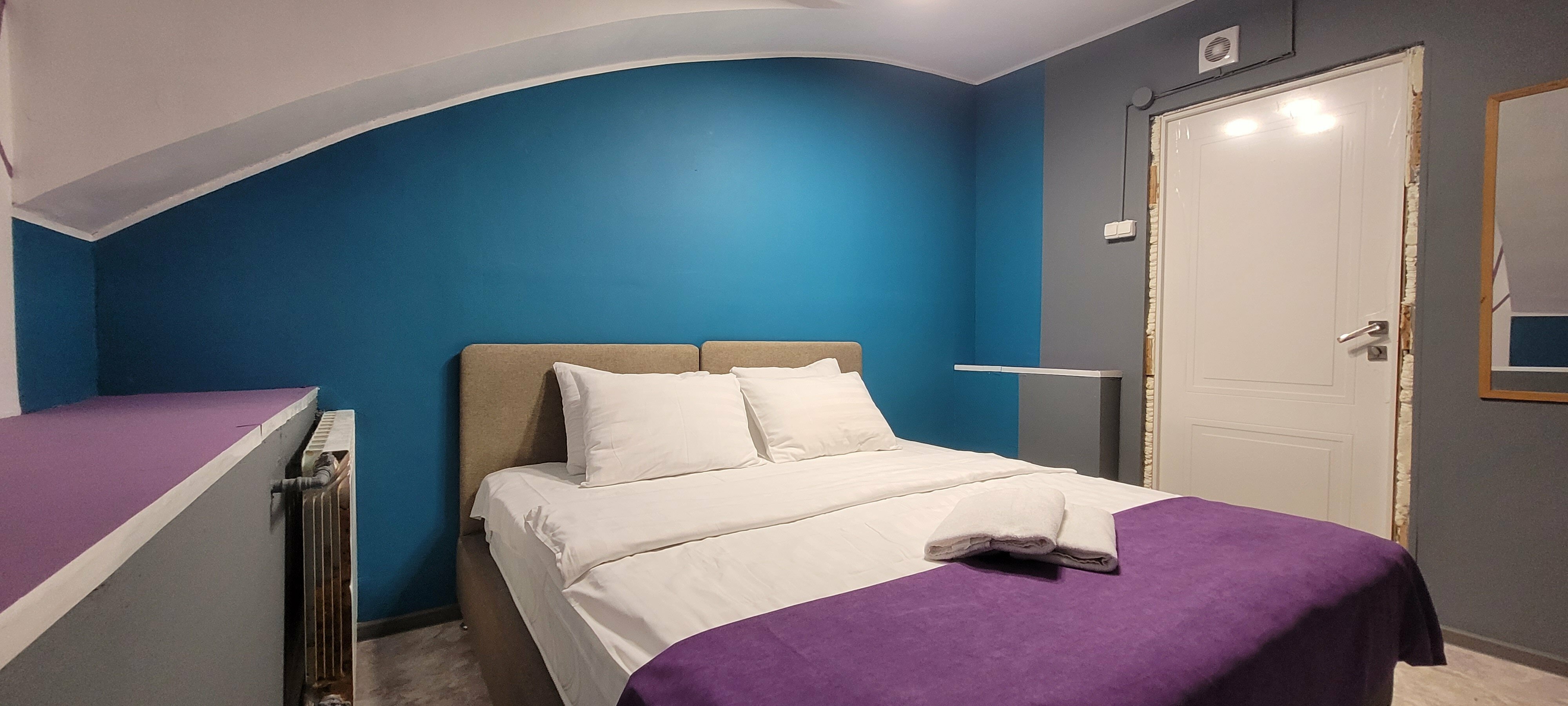 Двухместный номер "эконом" без окна с с/у на этаже