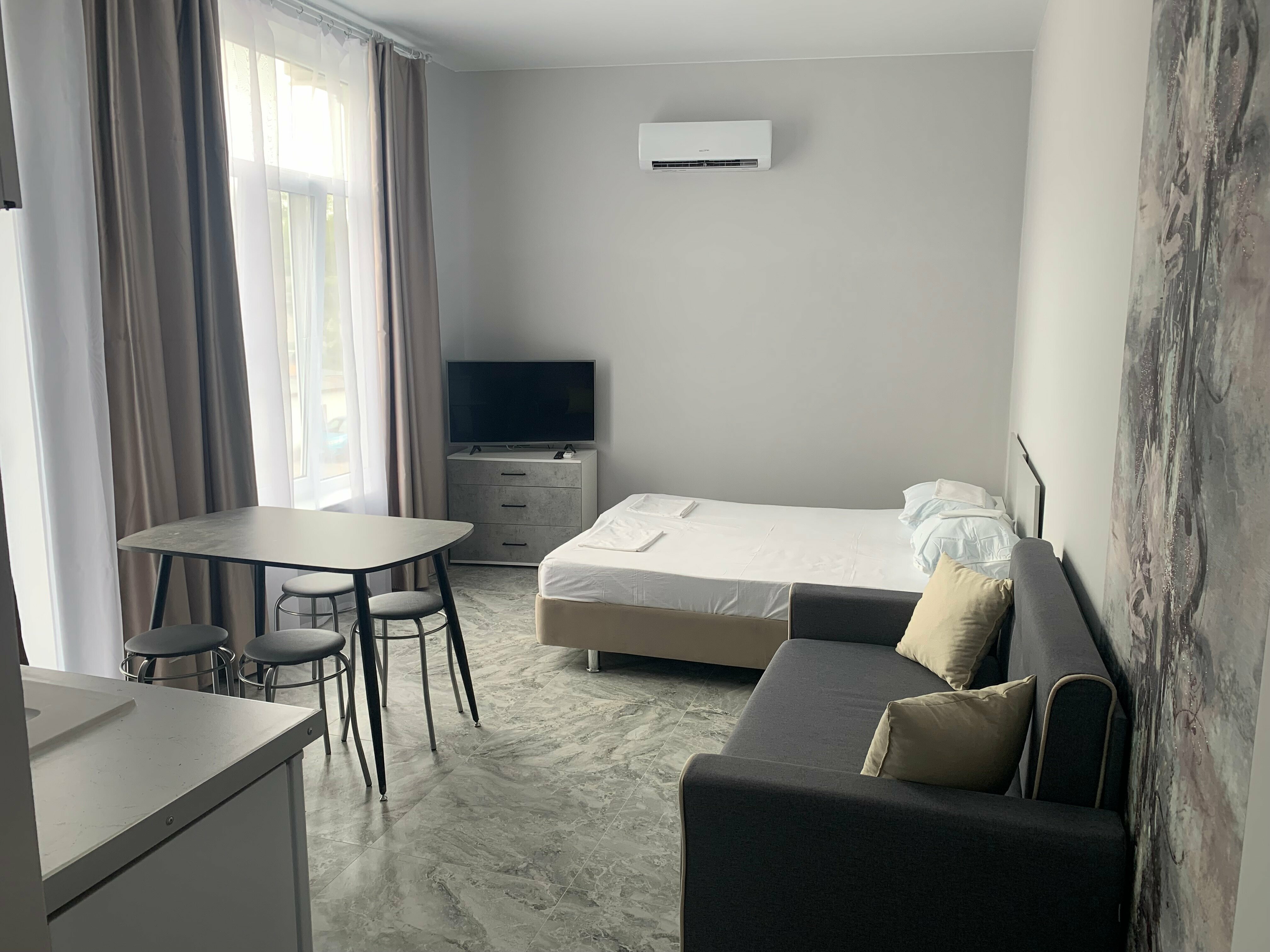 Номер-студия с балконом