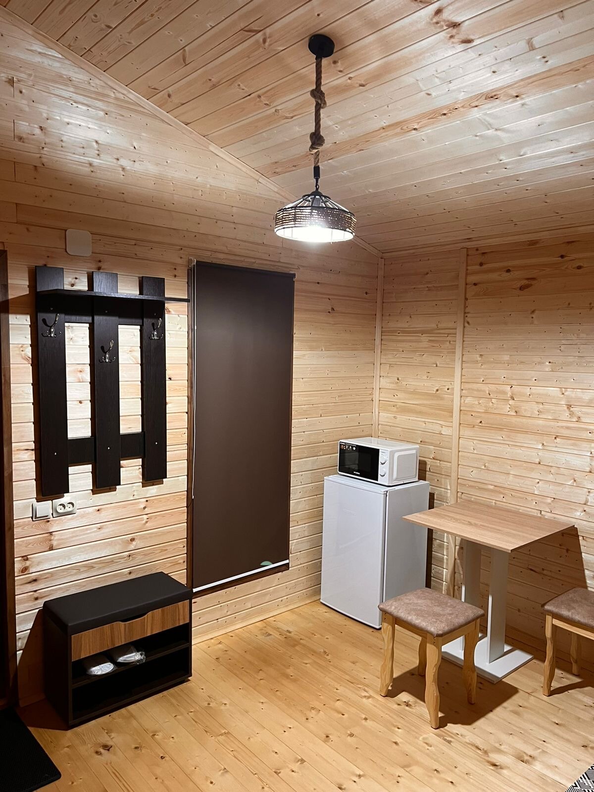 Коттедж с балконом