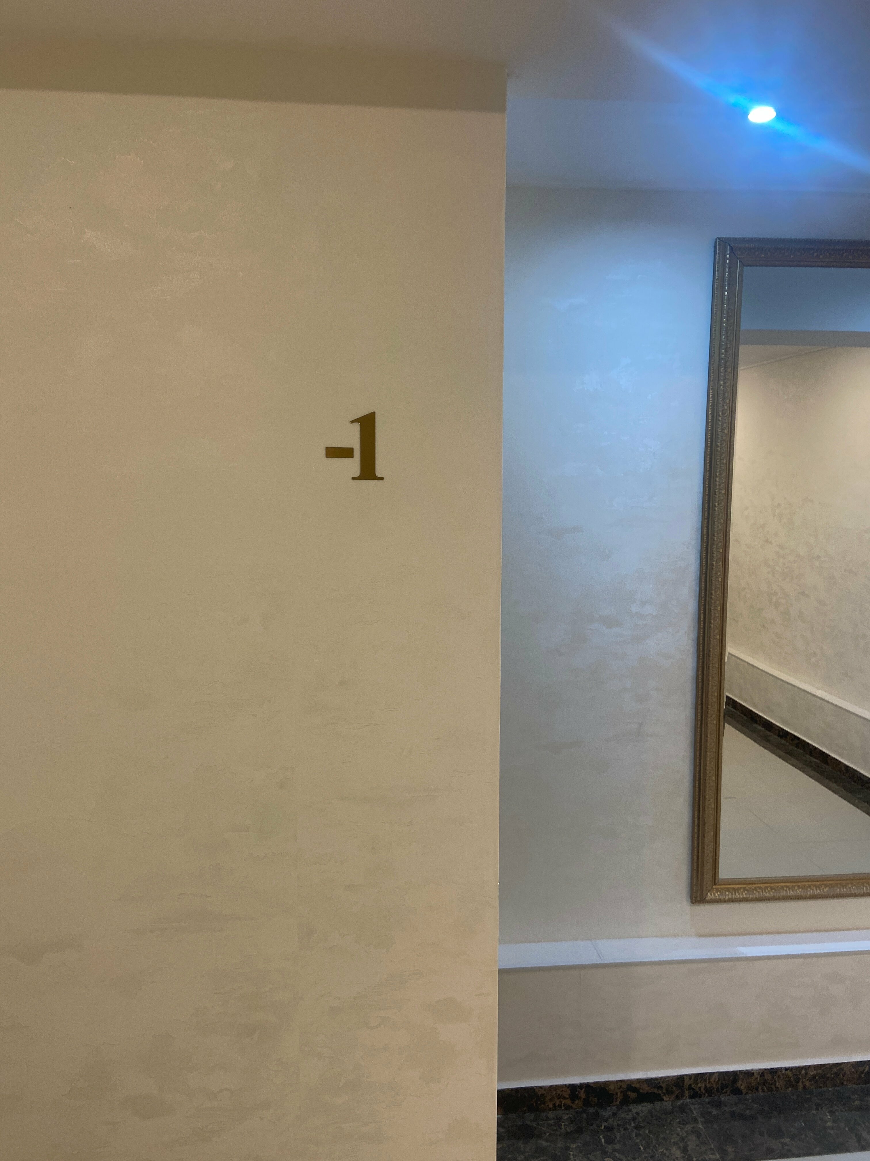 Стандартный номер (на цокольном этаже)