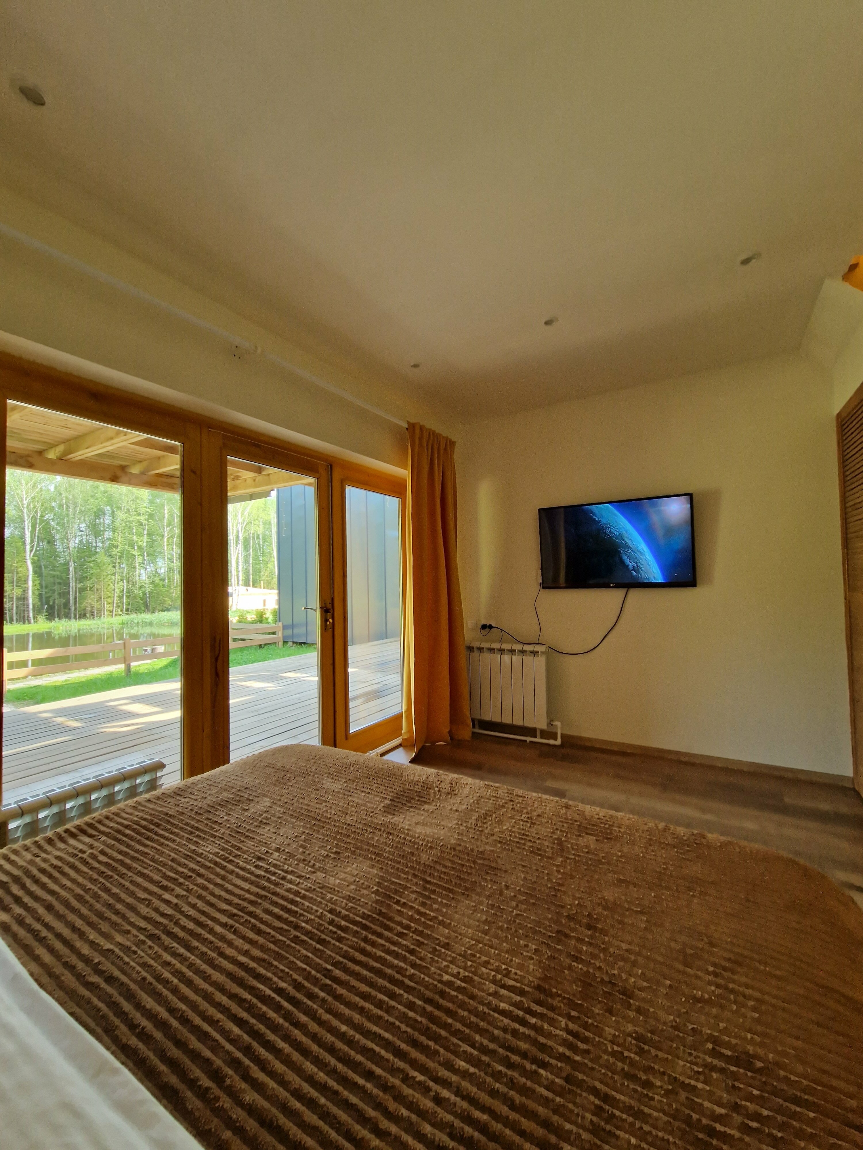 Барнхаус №1 с видом на лес и озеро