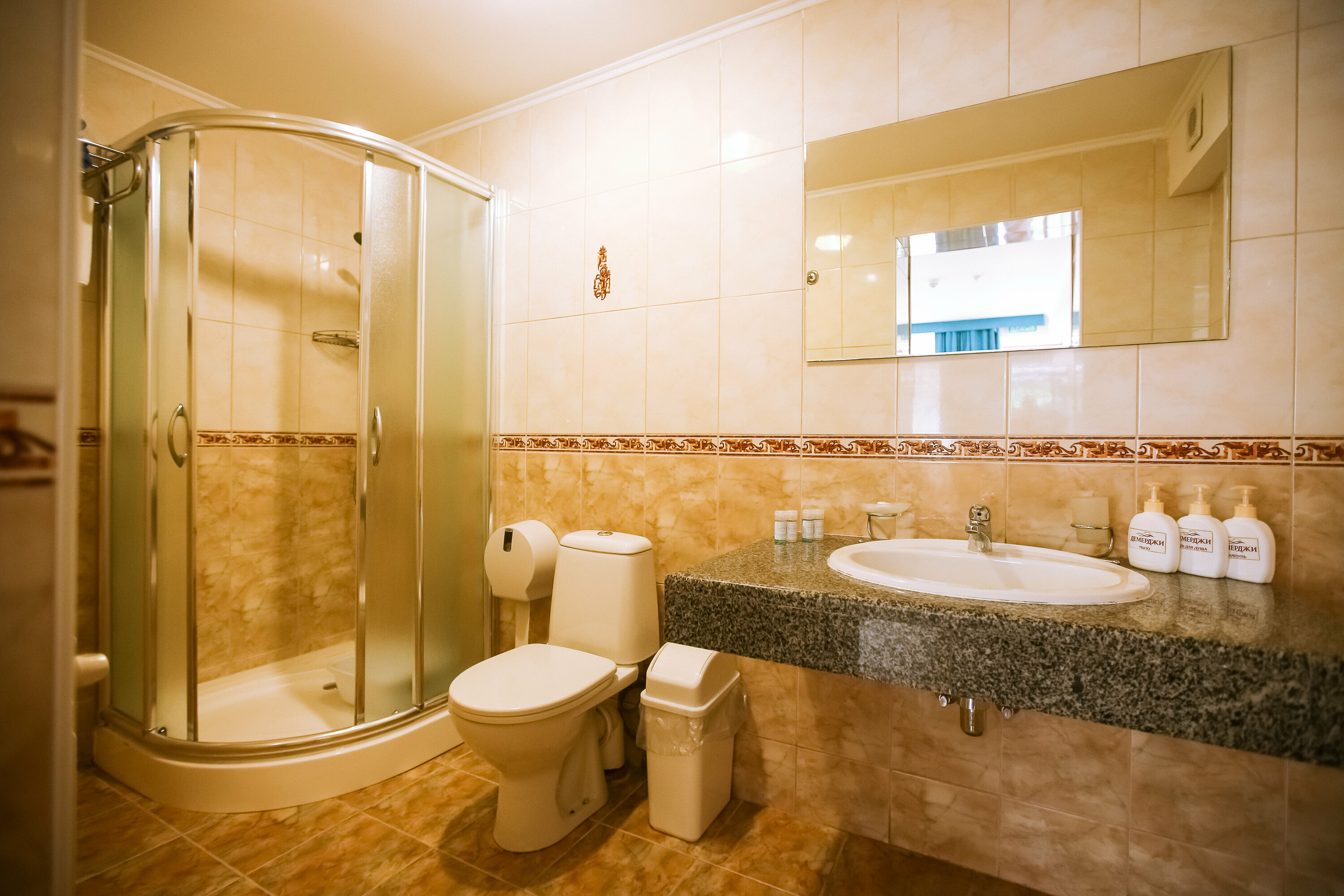 Люкс с кроватью размера «king-size»