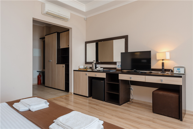 Двухместный номер Делюкс с 1 кроватью и балконом, вид на море