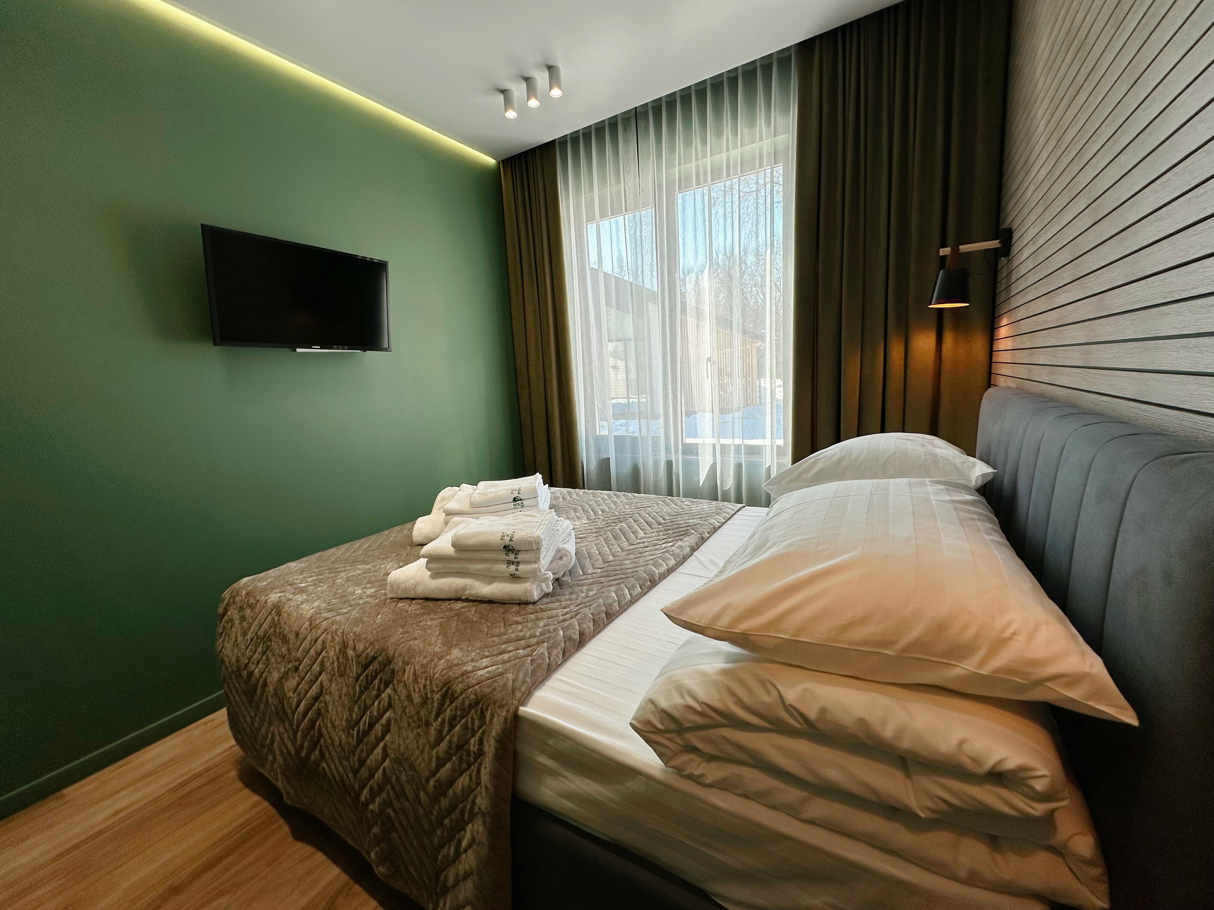 Дом у кедра