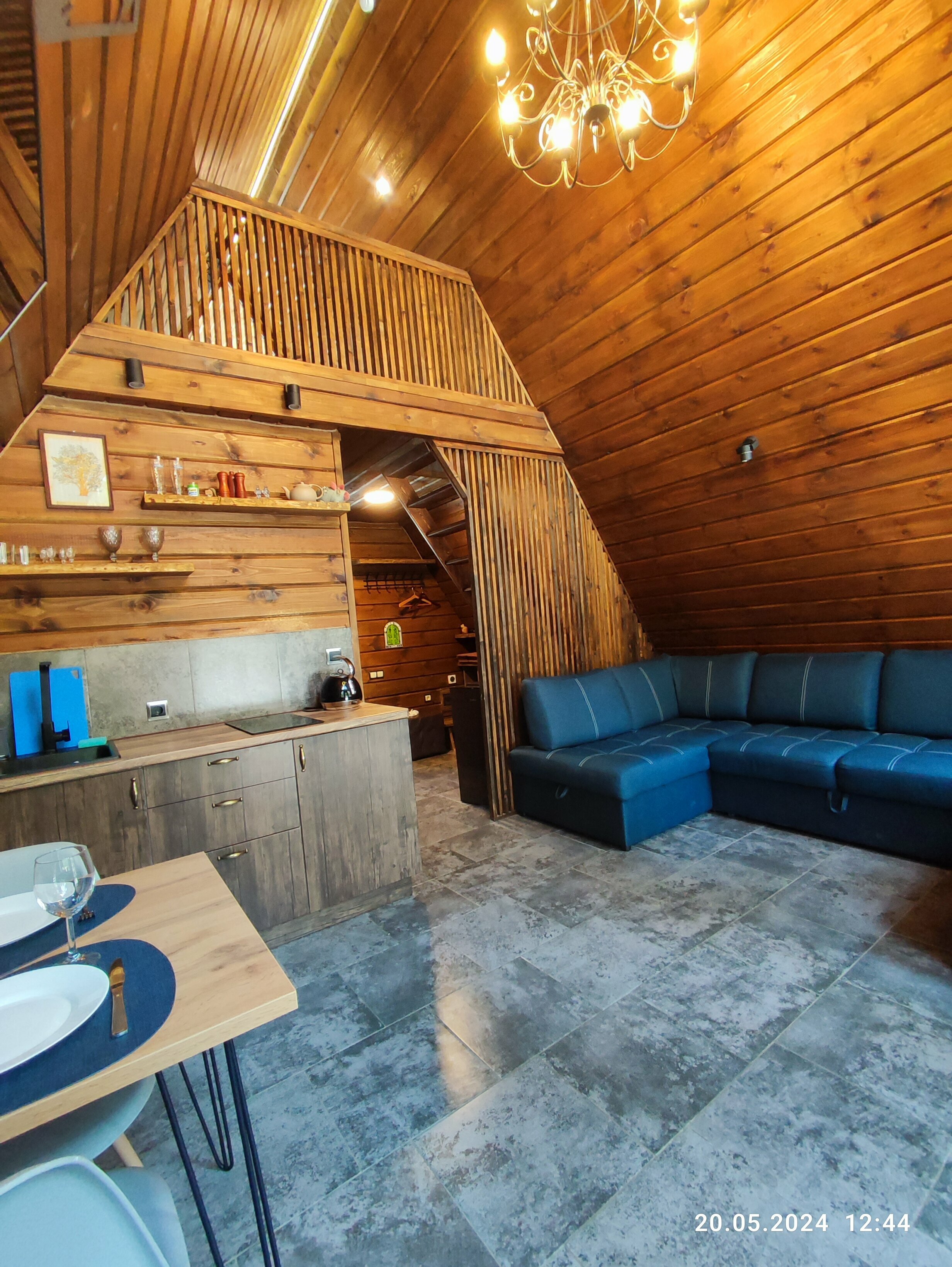 Коттедж с видом на лес