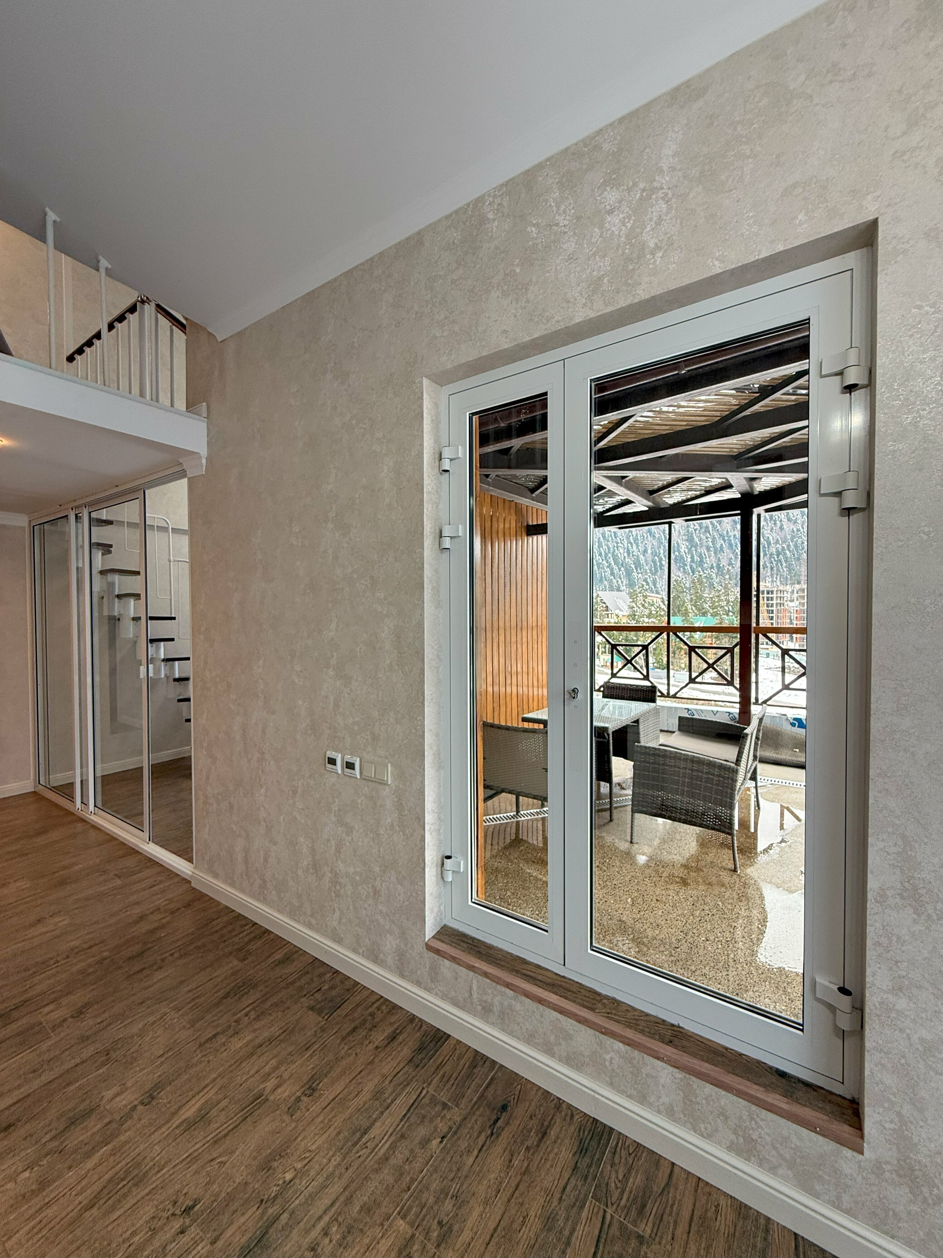 Двухуровневые апартаменты