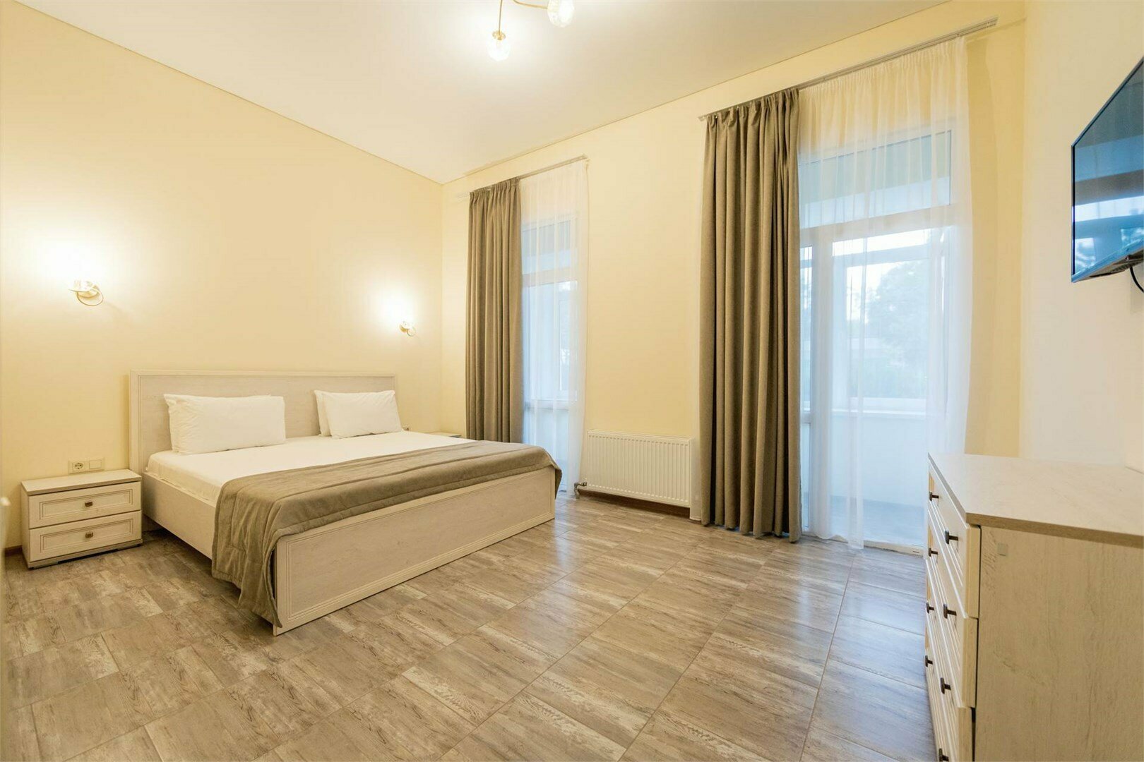 Апартаменты «Романова»