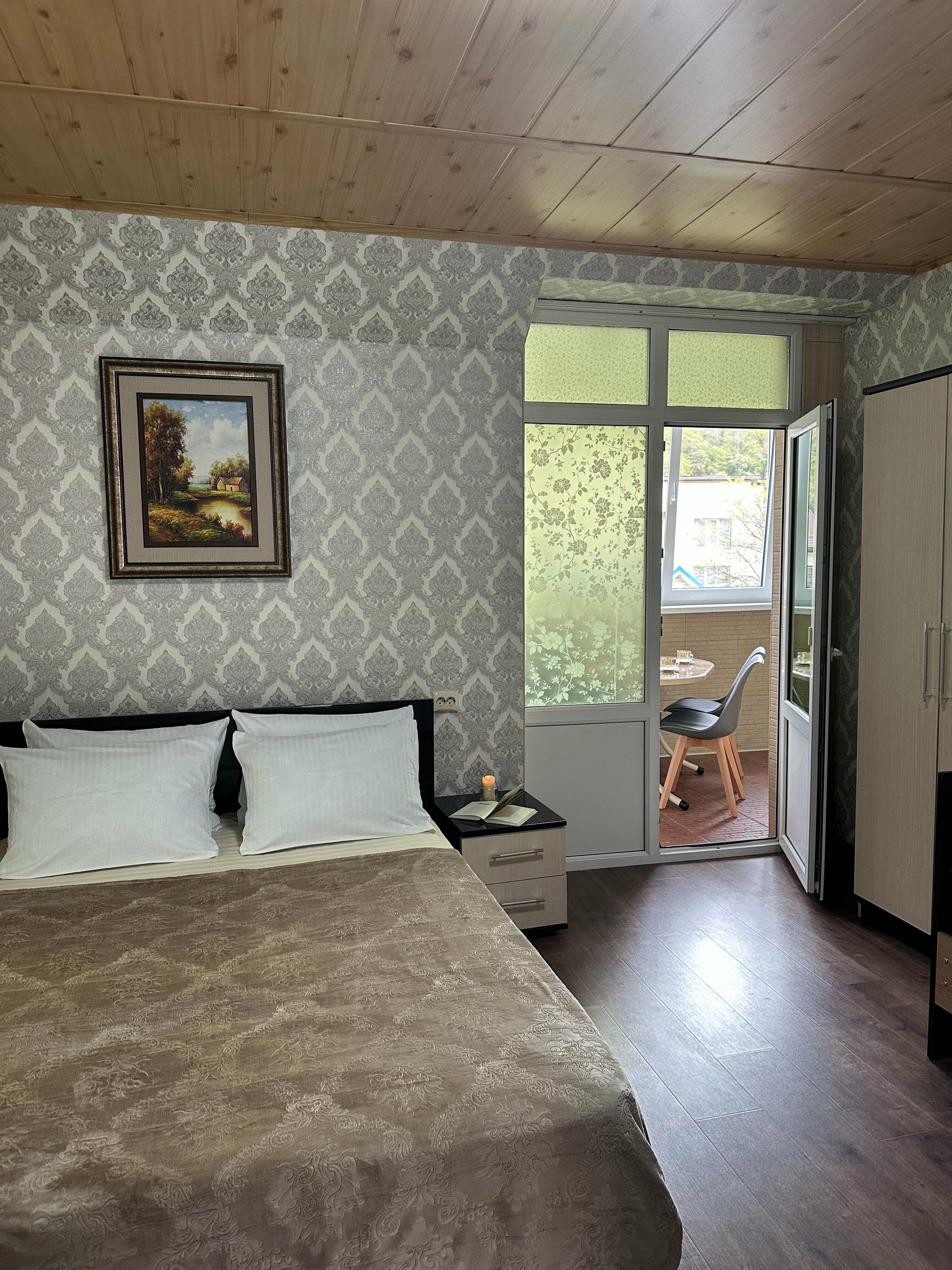 Семейный номер с балконом