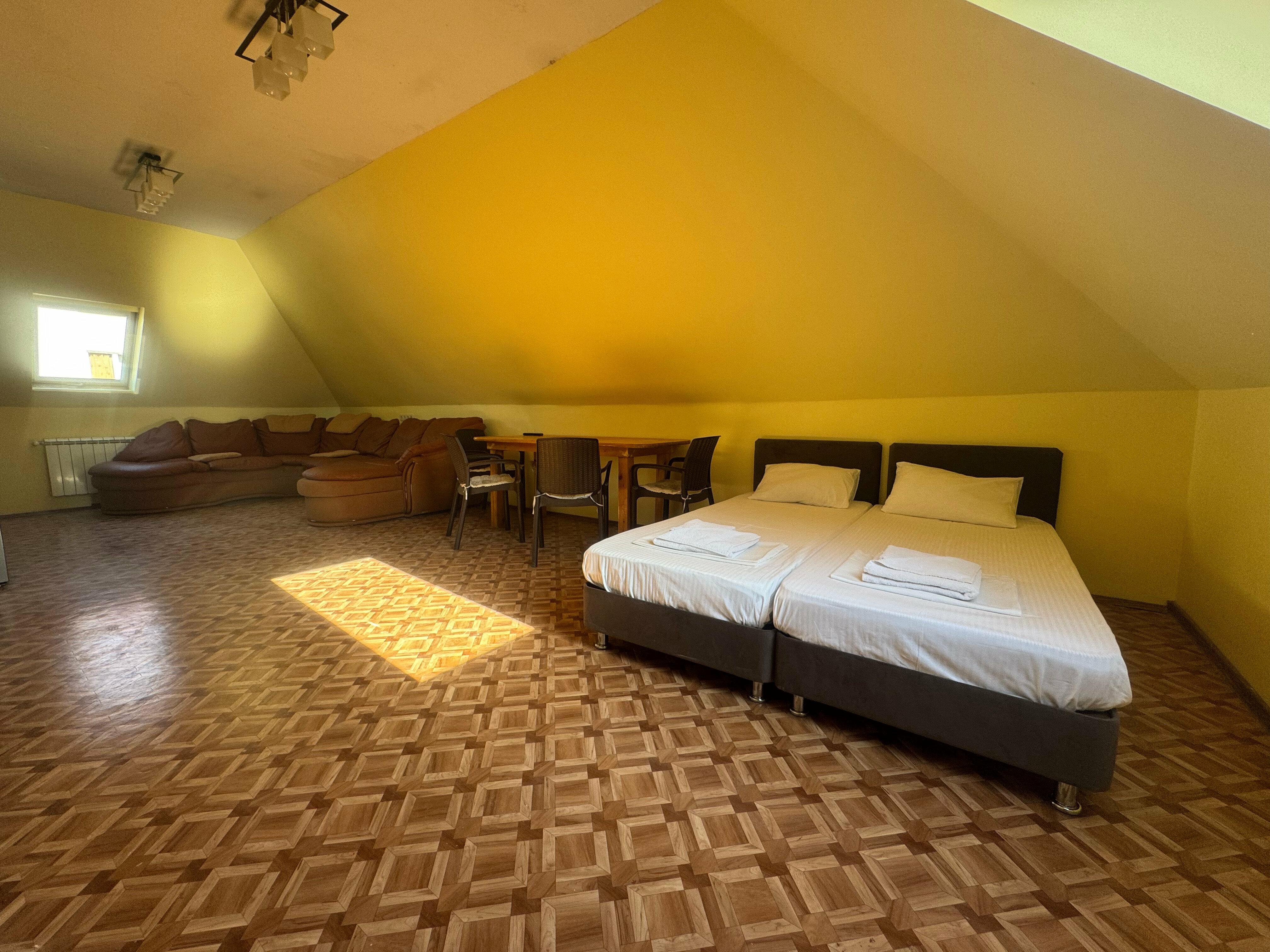 Стандартный четырехместный номер