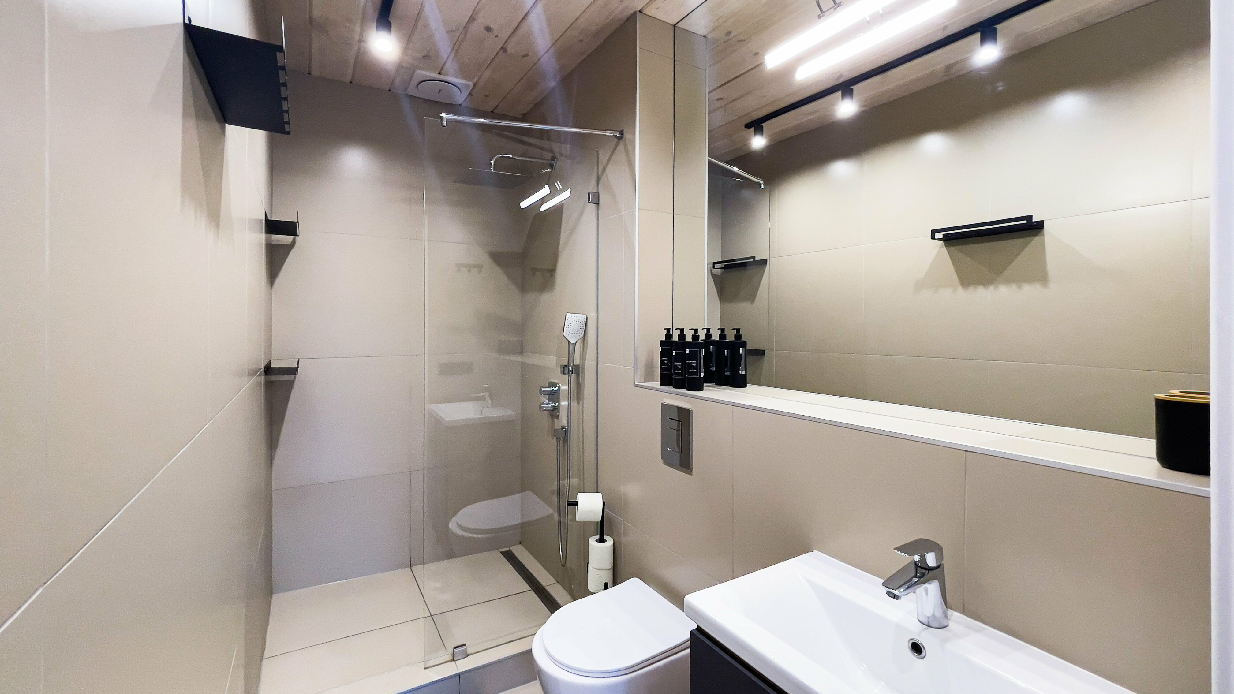 Семейный номер с террасой