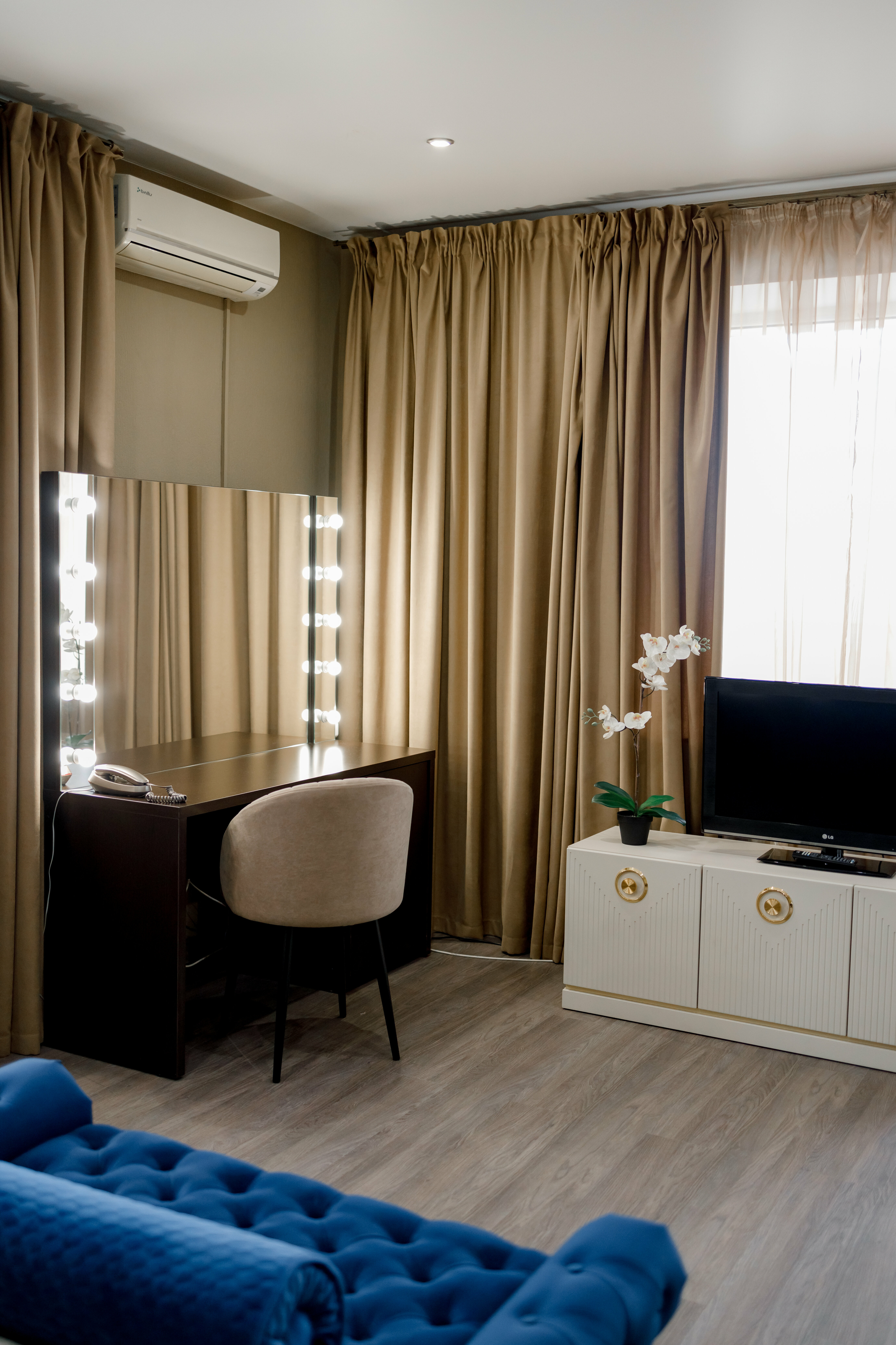 Большой двухместный номер с 1 кроватью