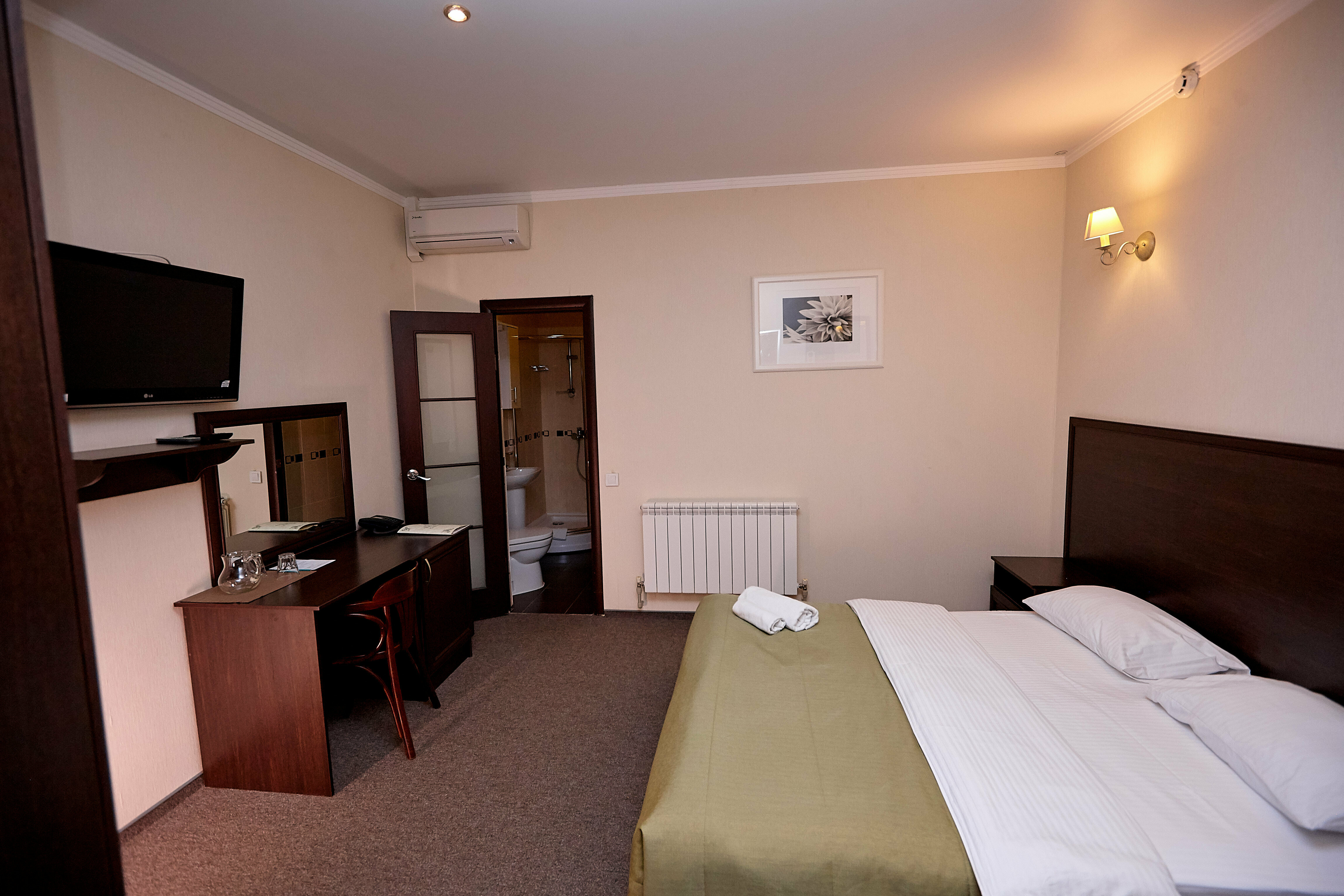 Бюджетный номер ( номер без окна)