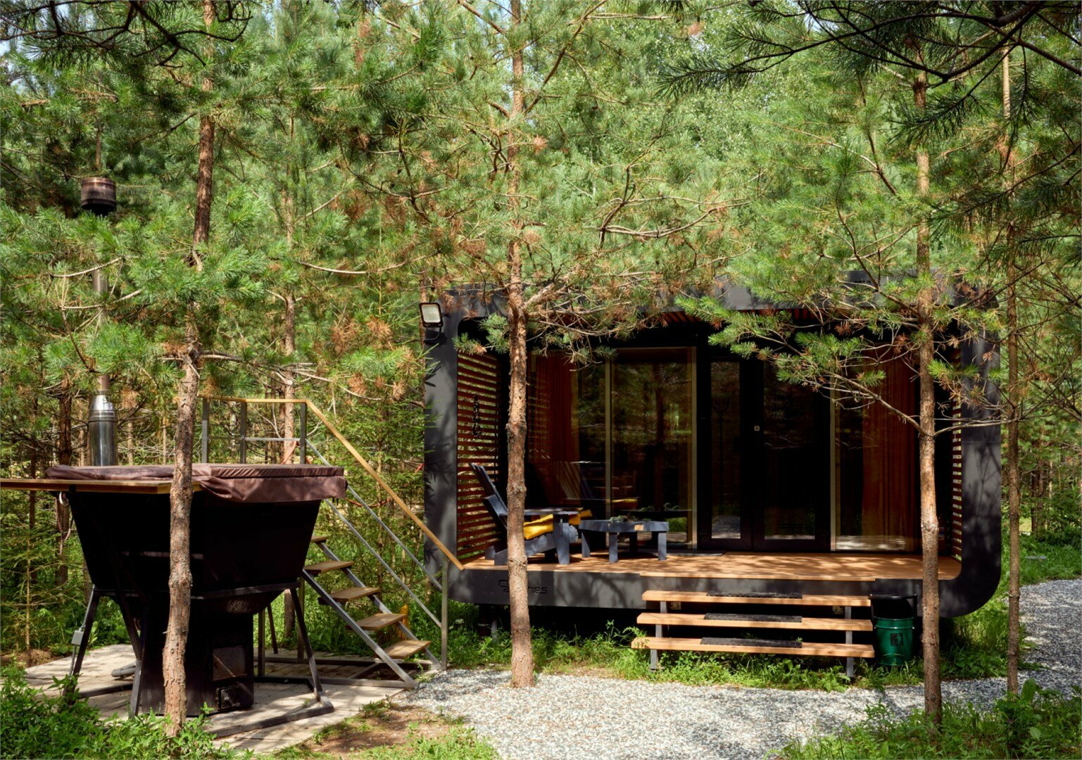 Коттедж с видом на лес