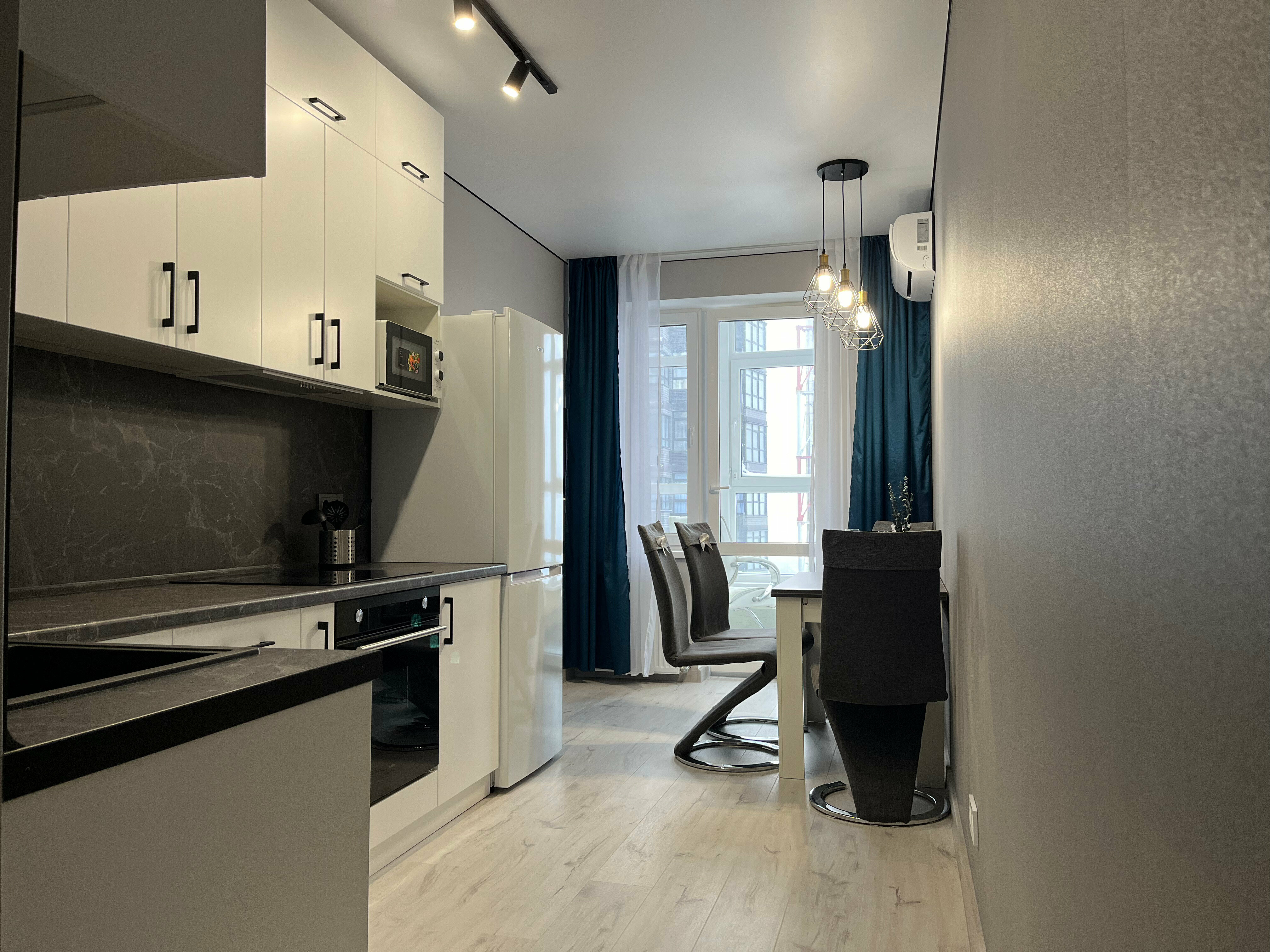 Четырехместный номер с балконом