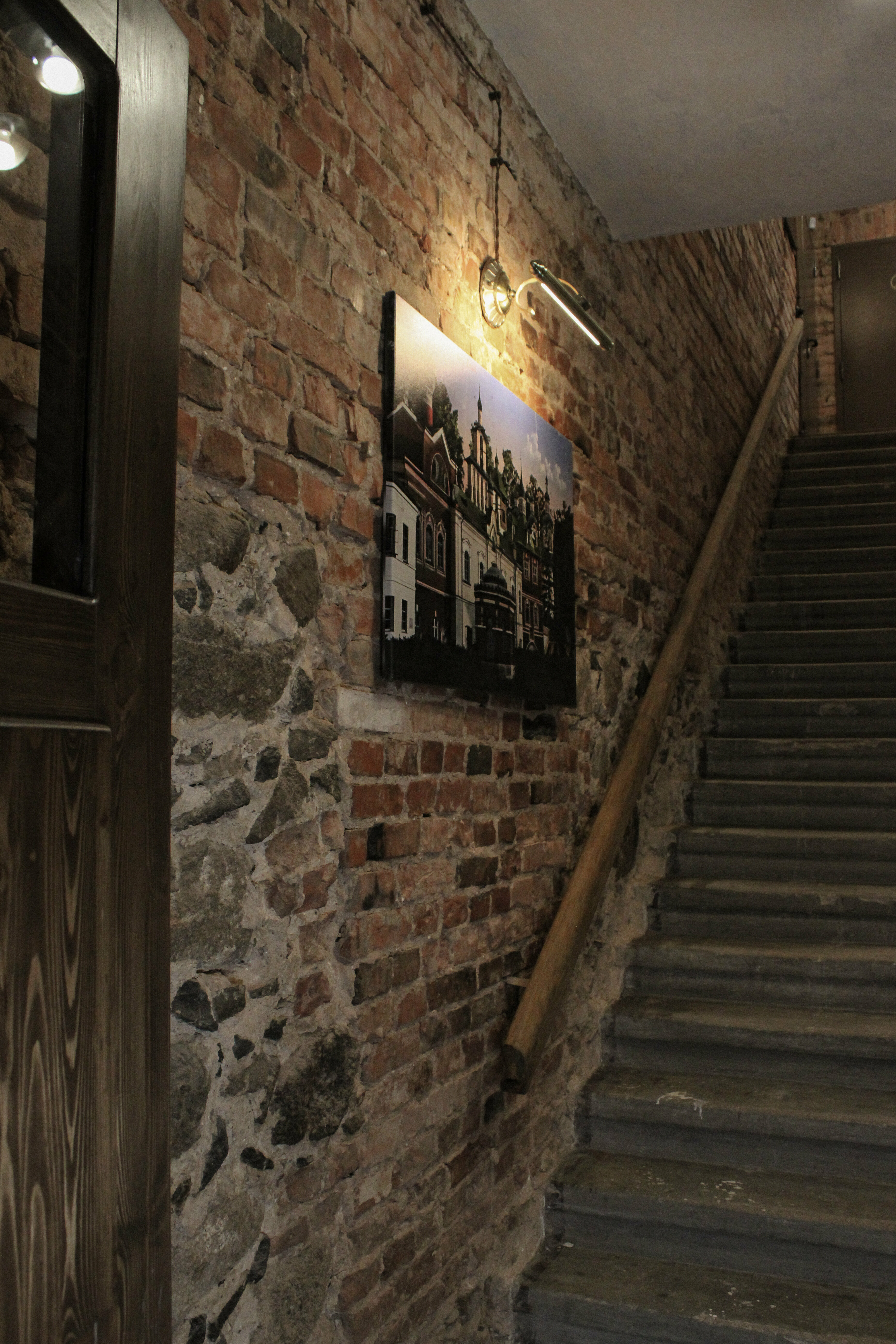 Общий номер для мужчин и женщин с 8 кроватями