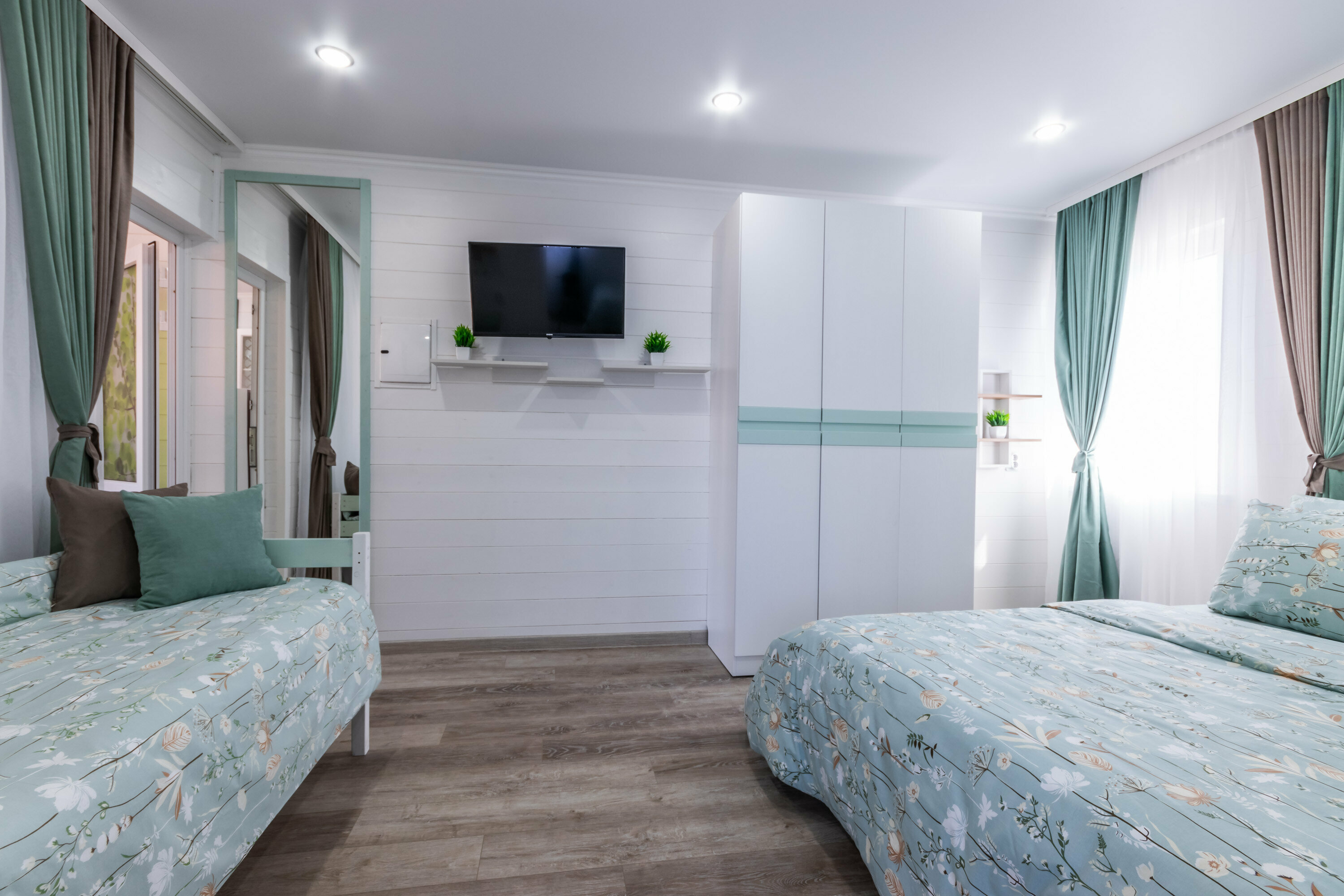 Апартаменты шестиместные двухкомнатные