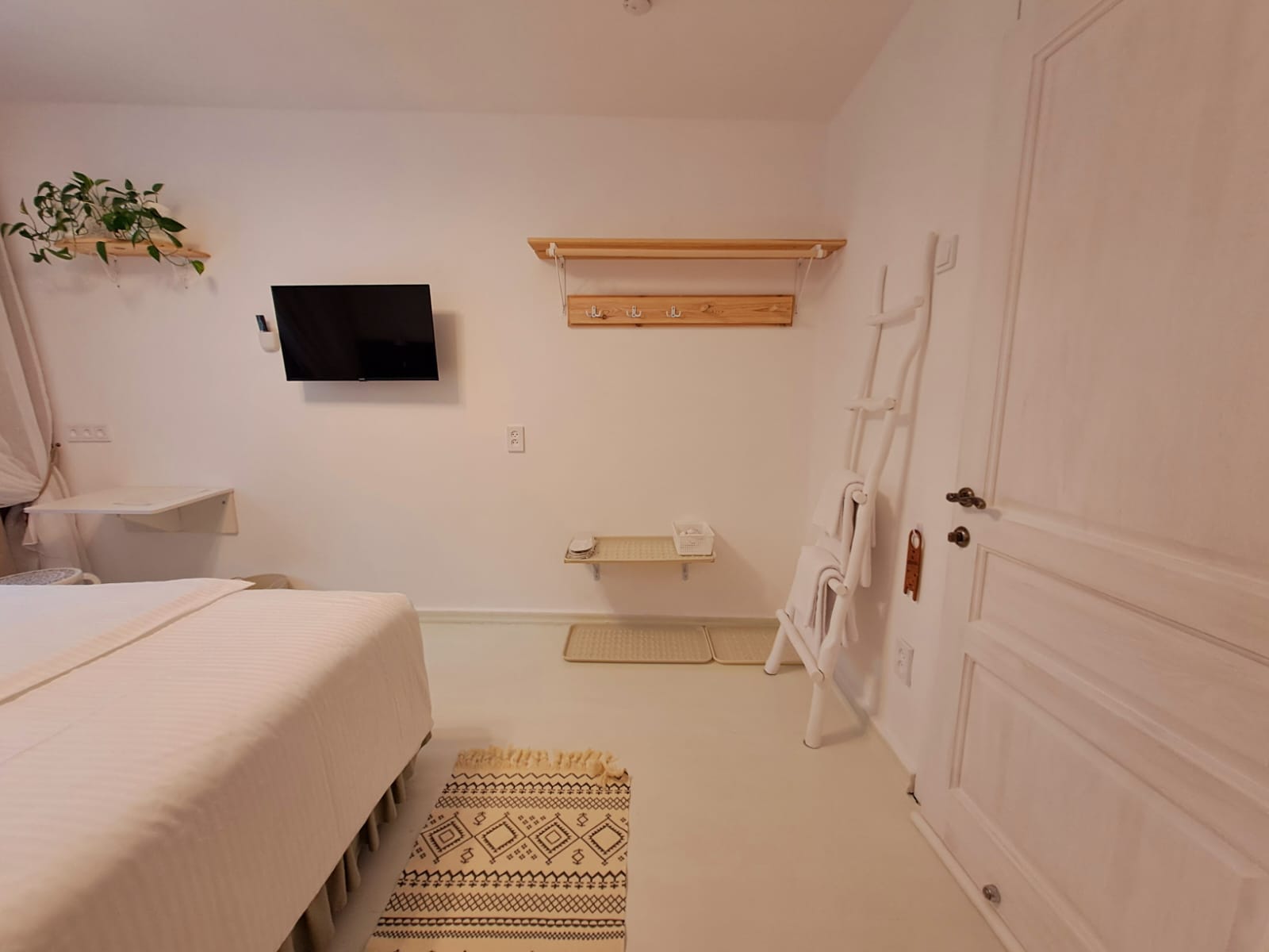 Стандартный двухместный номер 203