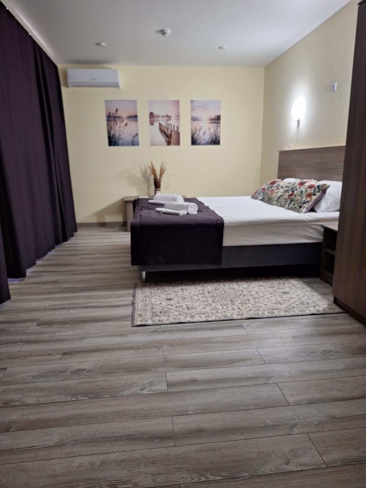 Люкс с 1 спальней