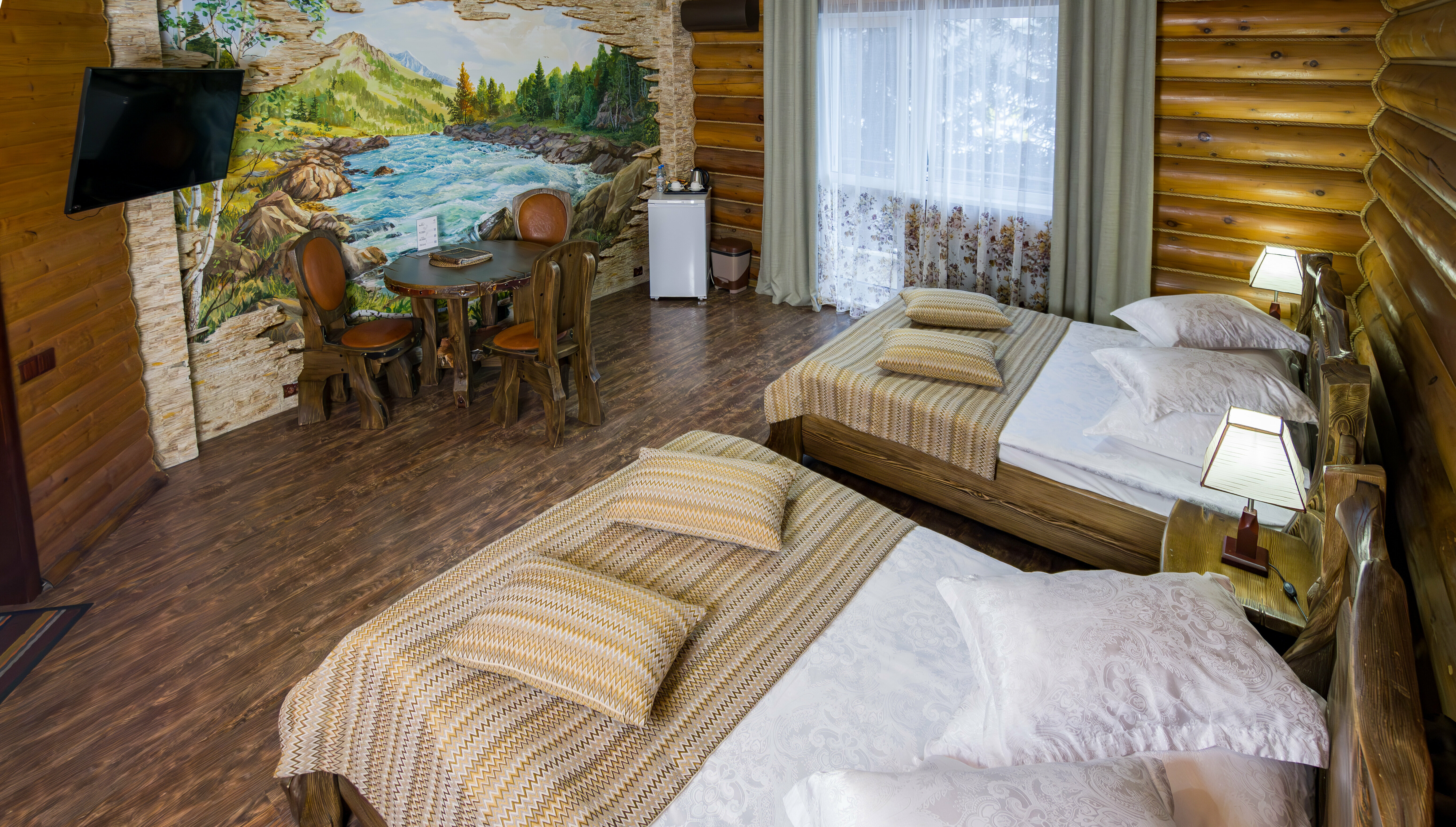 Двухместный номер с 2 отдельными кроватями и балконом