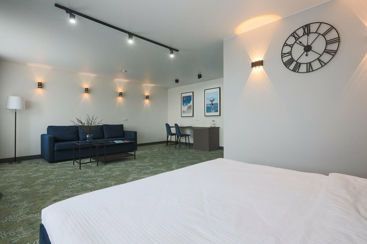 Джуниор Сюит №2