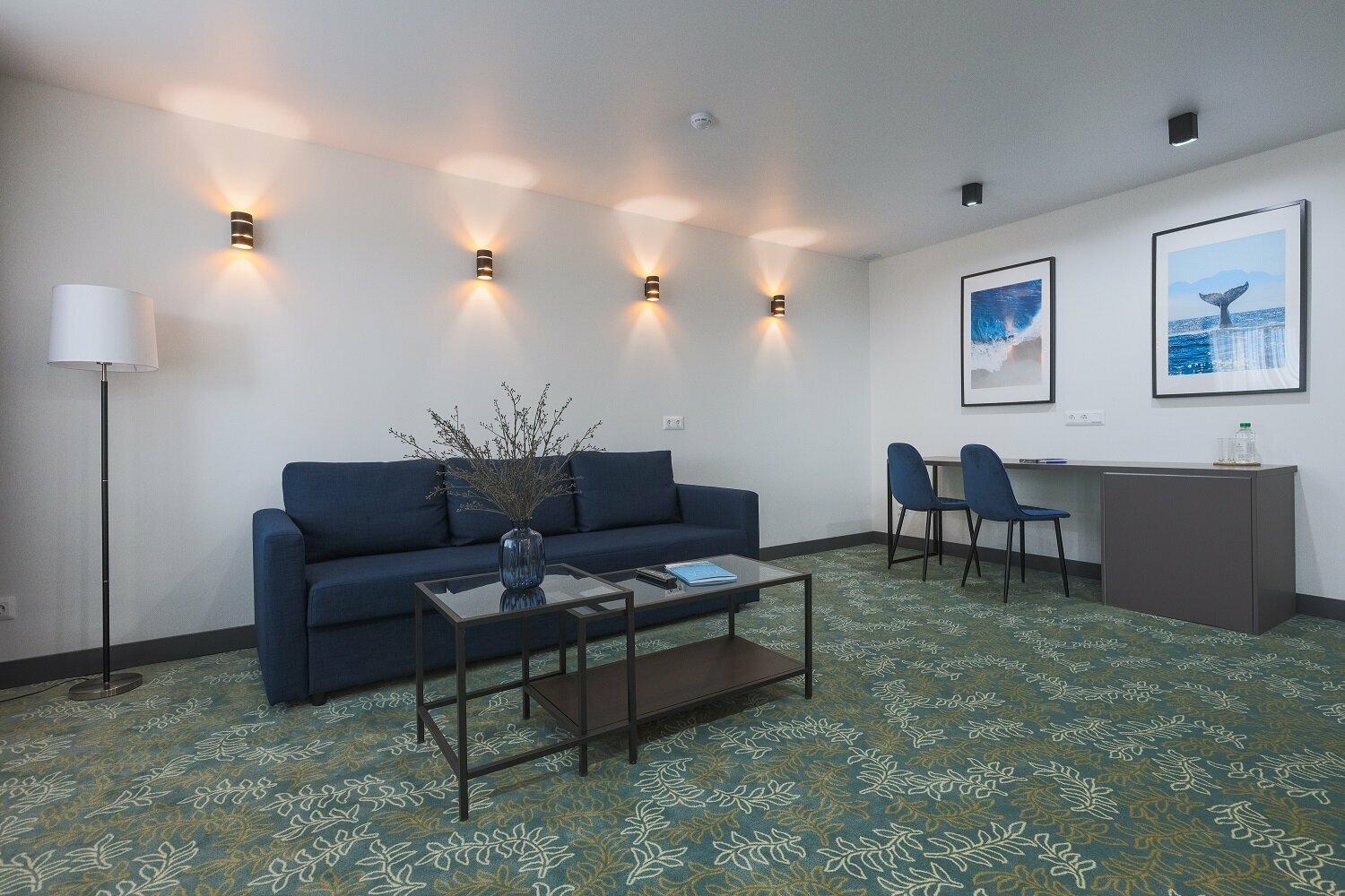 Джуниор Сюит №2