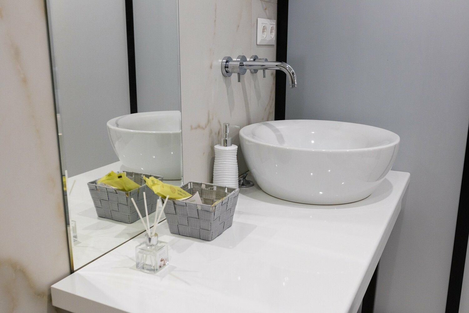 Люкс Модерн №1