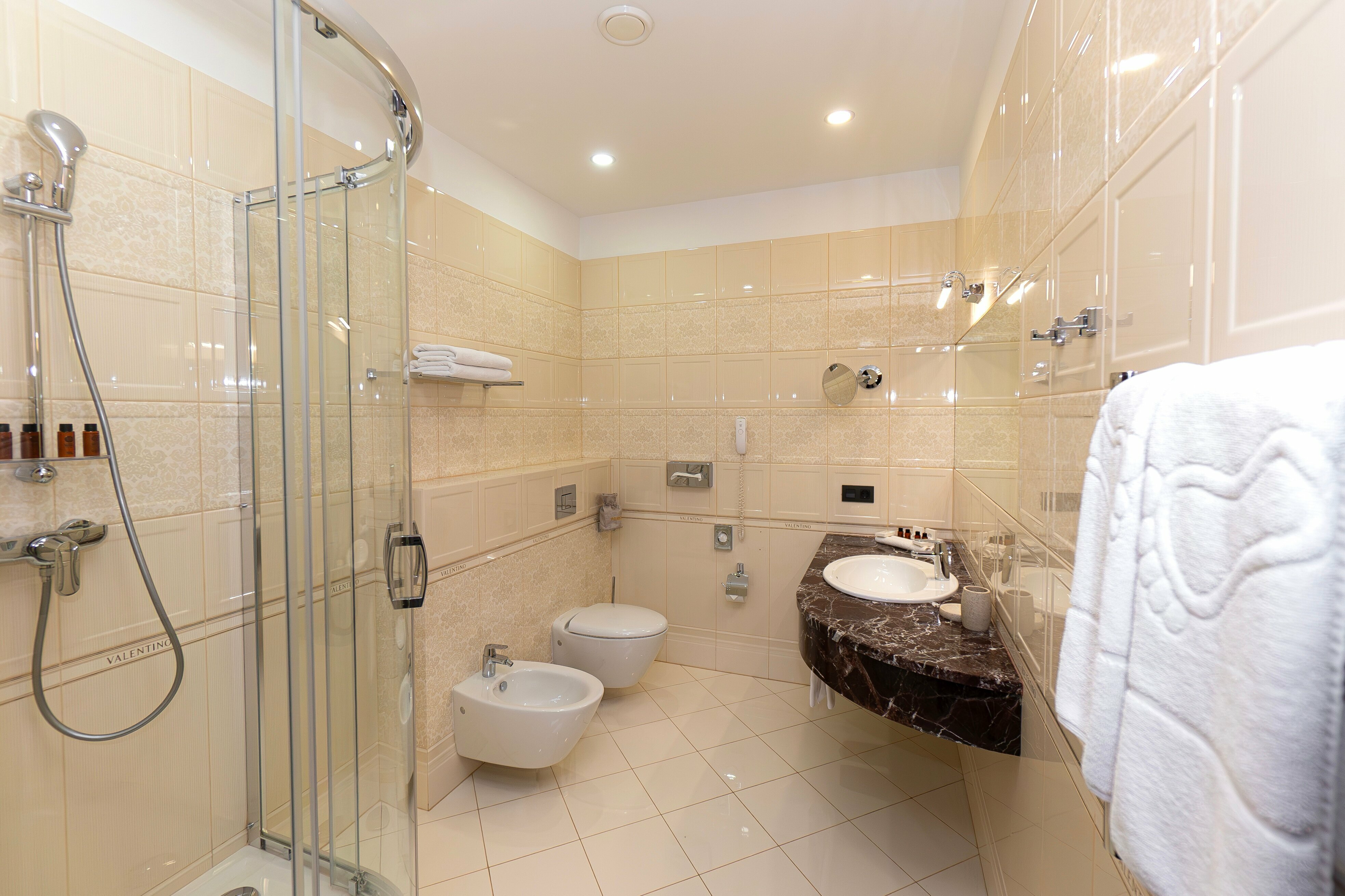 АПАРТАМЕНТЫ