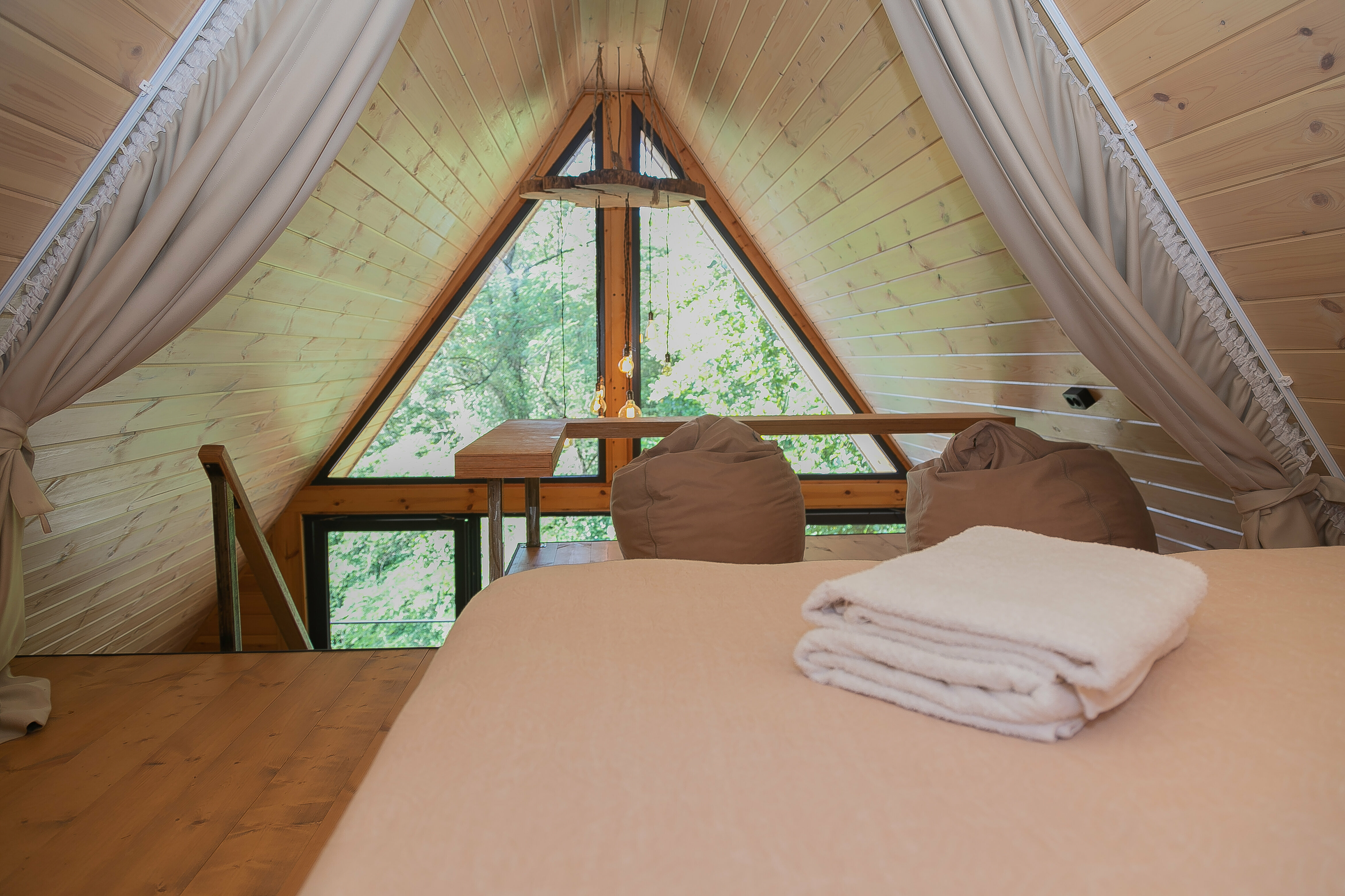 Коттедж с собственным бассейном