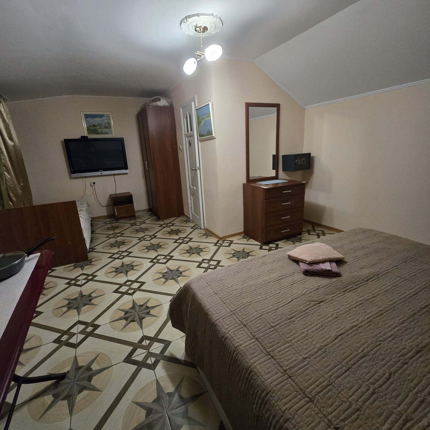 Стандартный трехместный номер