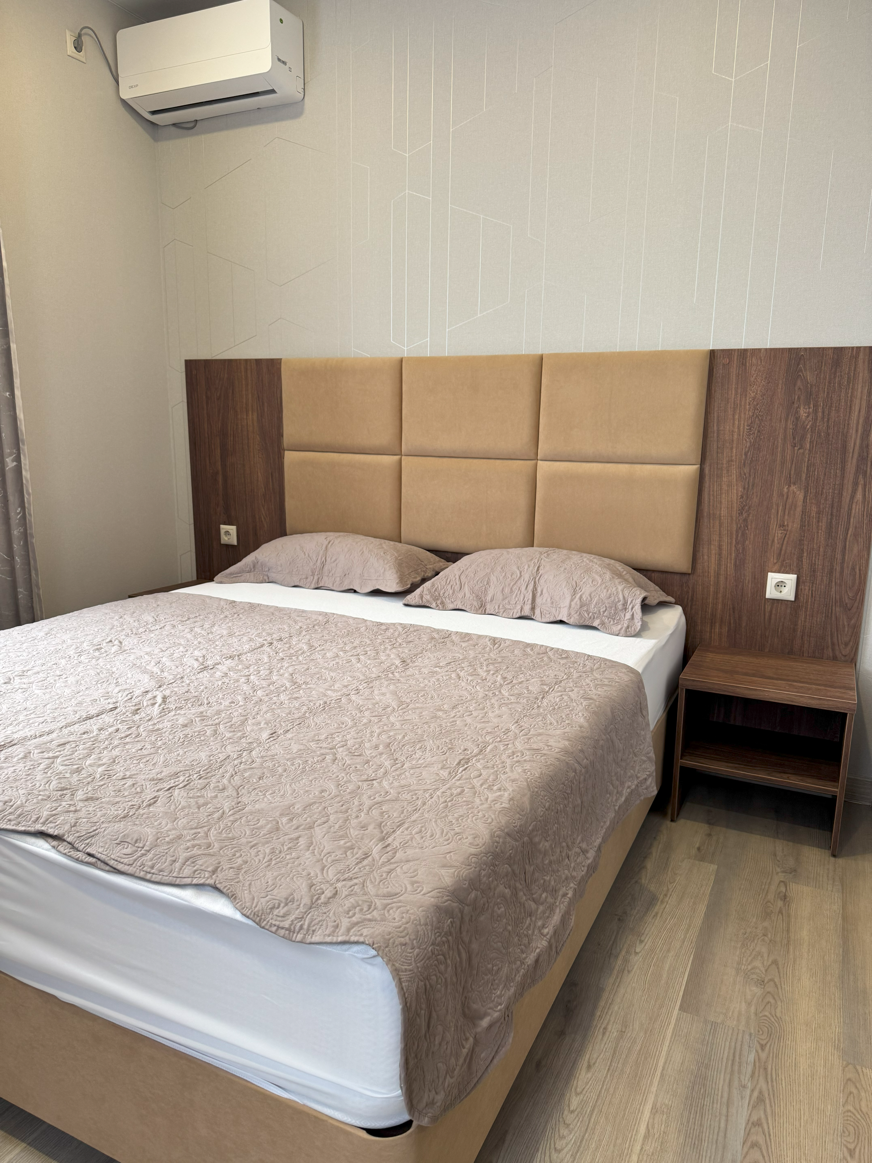 Большой двухместный номер с 1 кроватью