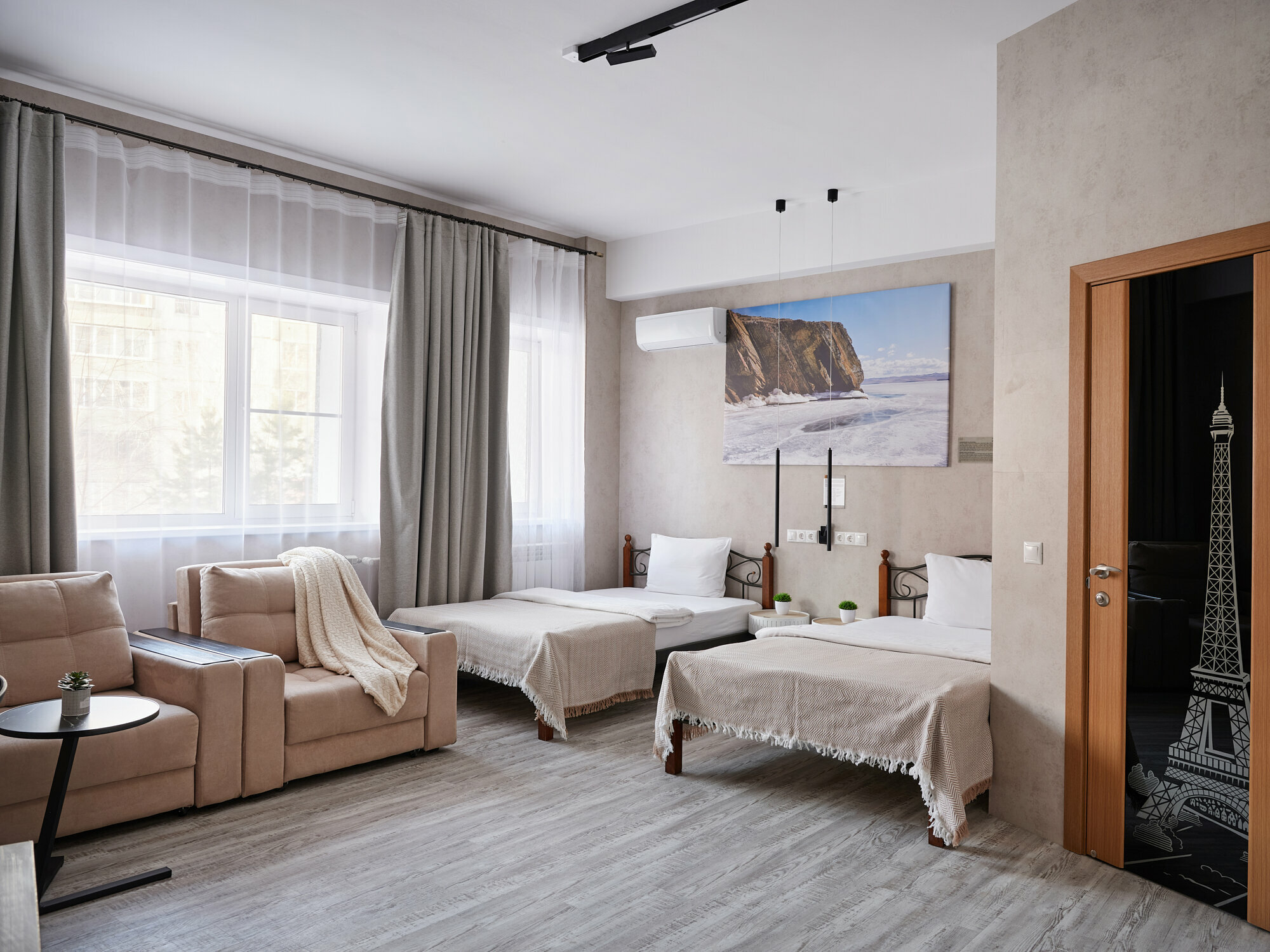 Номер первой категории (Стандарт Улучшенный с 2 кроватями)