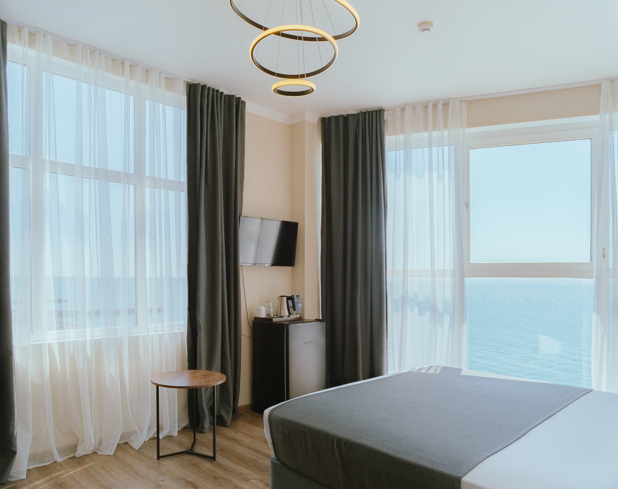 Номер Делюкс