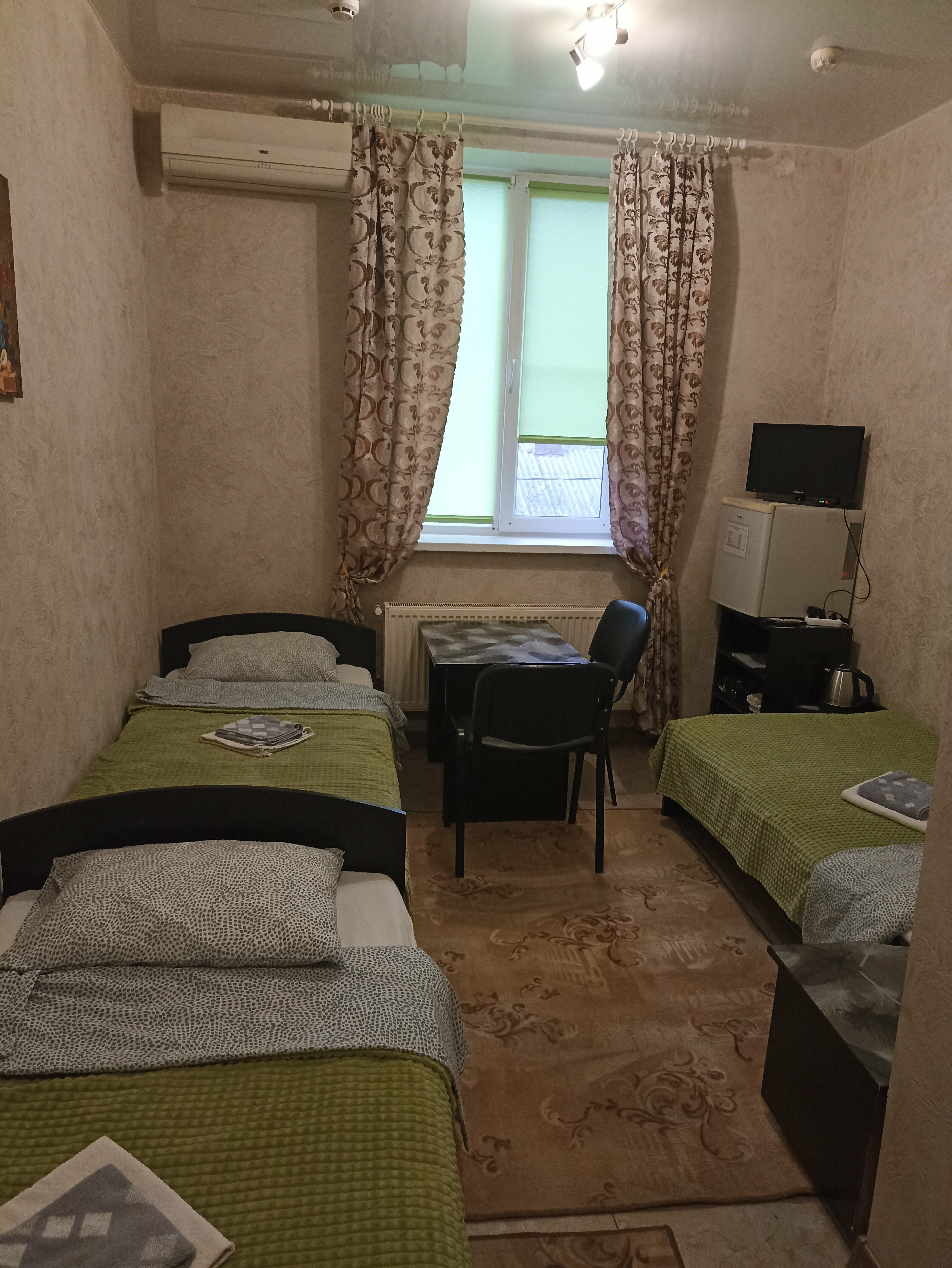 Стандартный трехместный номер