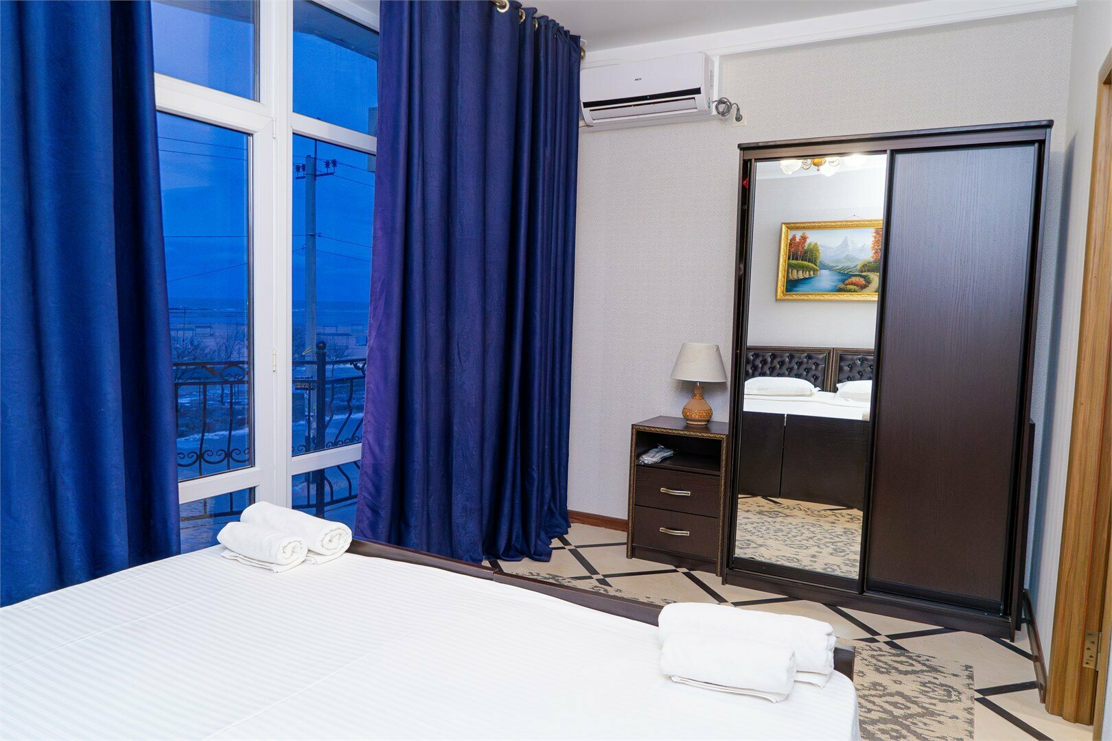 3 корпус, Люкс, двухкомнатный номер. 108. Без лифта.