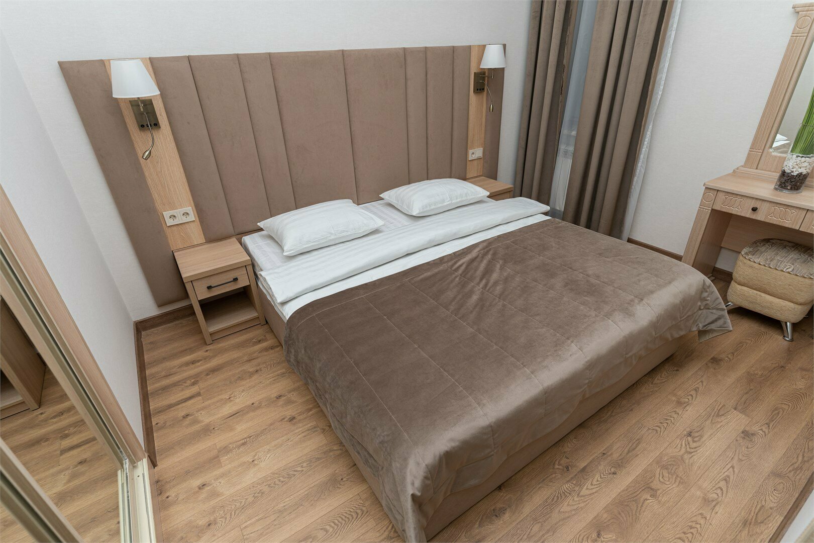 Люкс с кроватью размера «king-size»