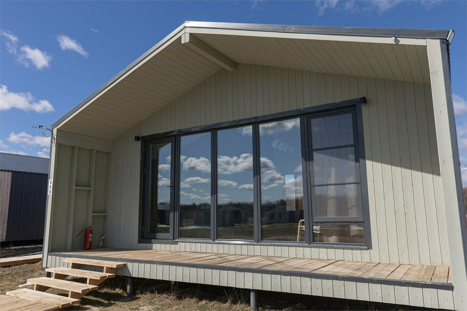 БАРН большой