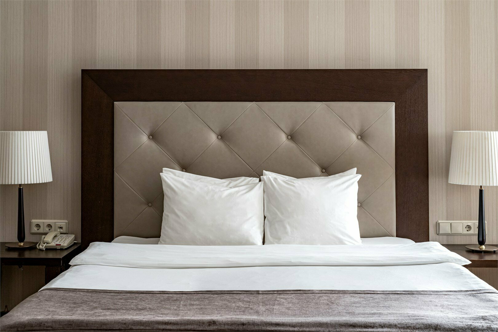 Представительский номер с одной большой или двумя раздельными кроватями