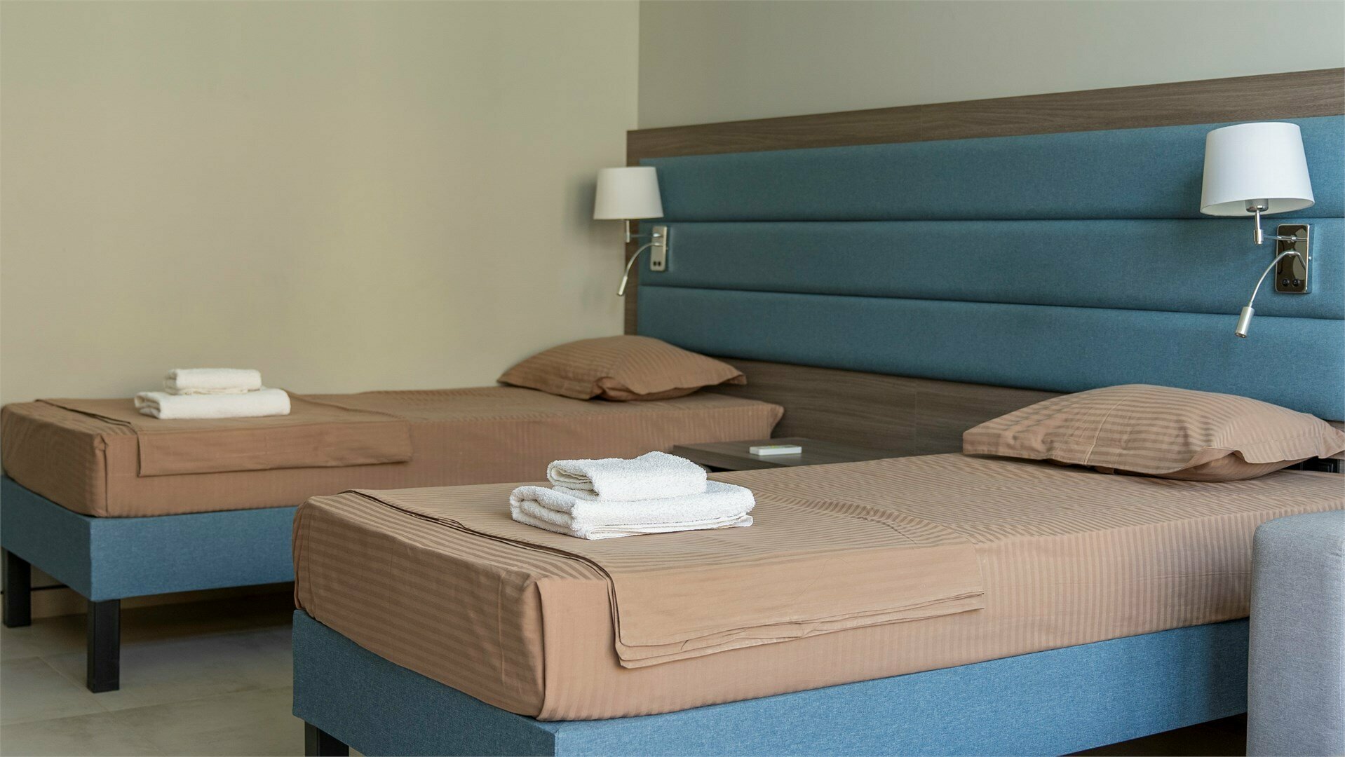 Стандарт с видом на бассейн