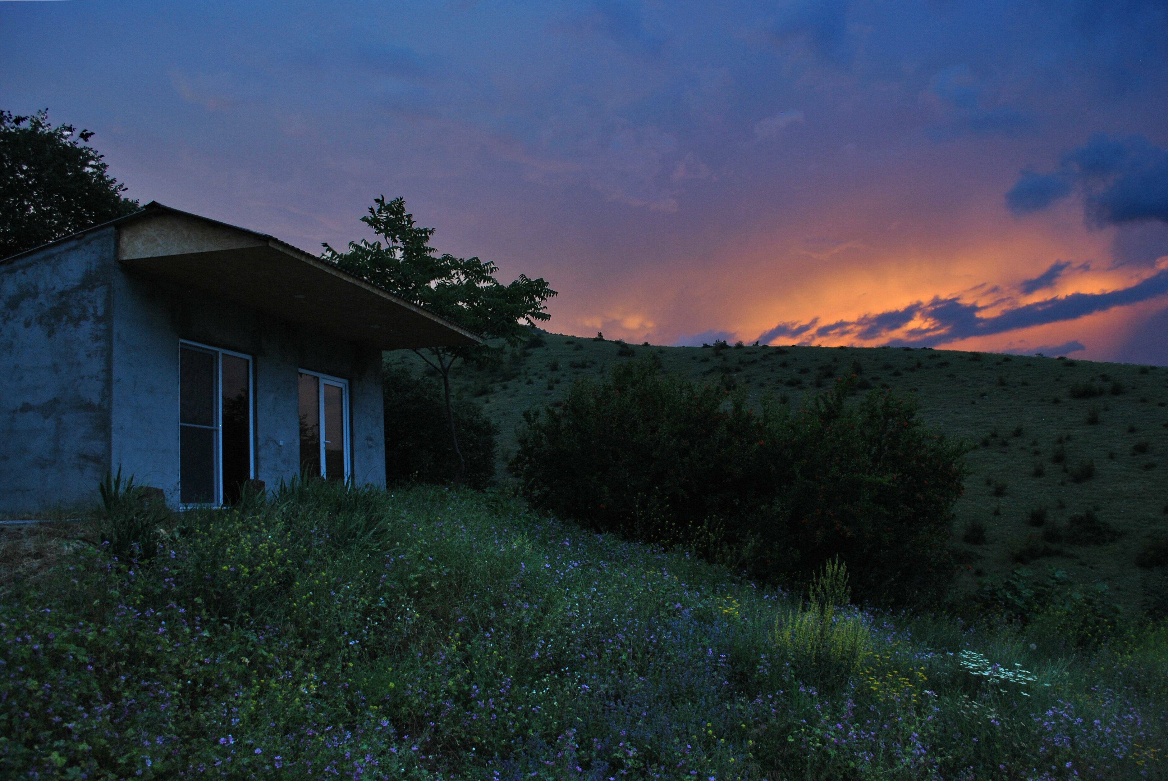 Коттеджи с видом на горы и ущелье