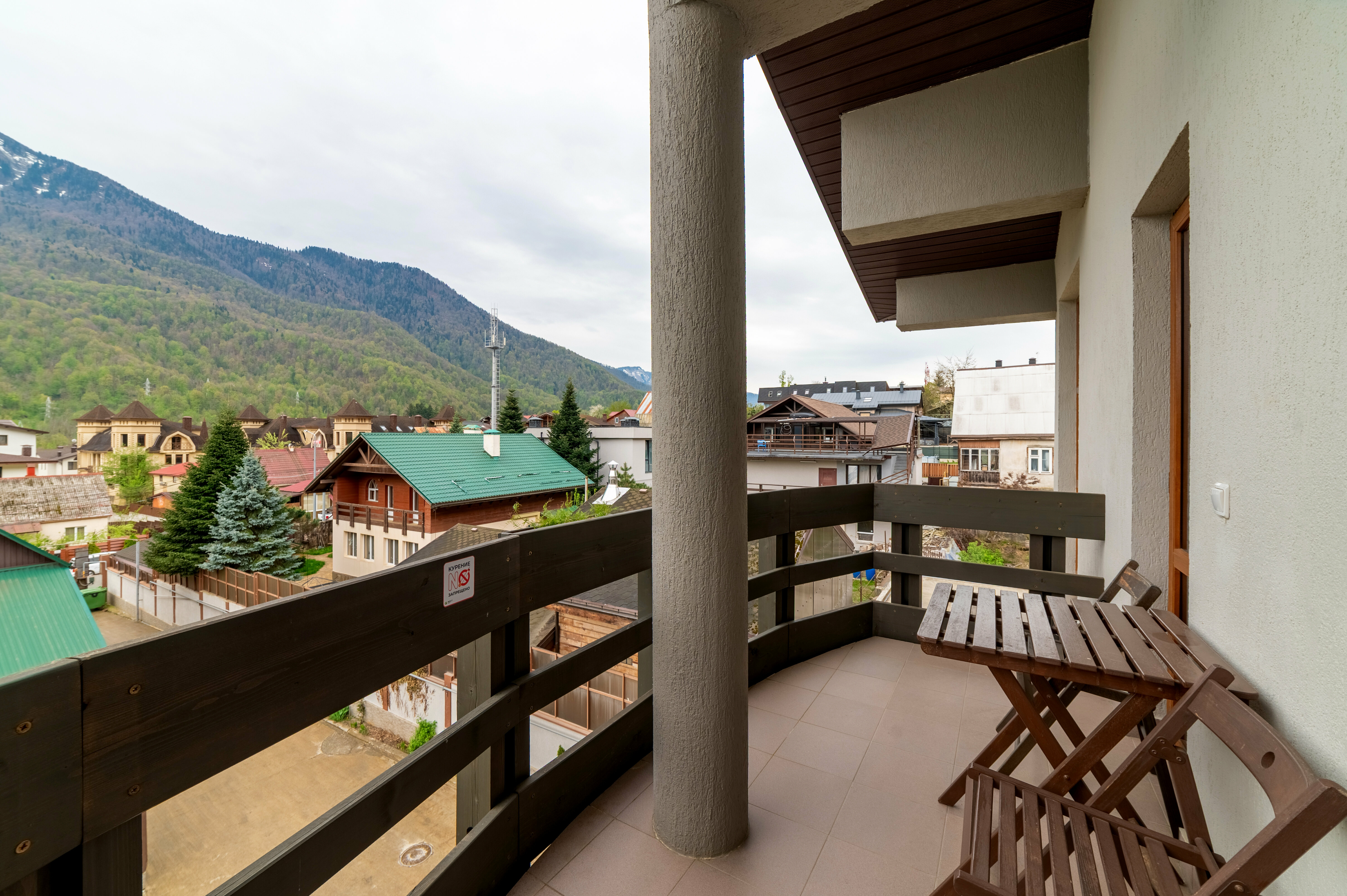 Комфорт двухместный с балконом и видом на горы